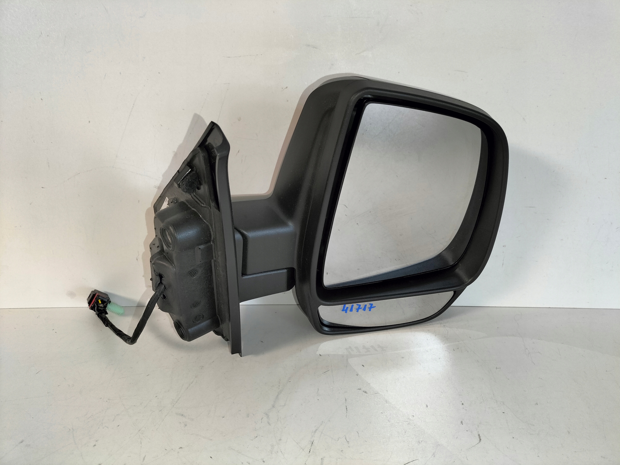 PRAVE ZRKADLO ELEKTRICKÉ FIAT DOBLO II 10- OPEL COMBO D 12-