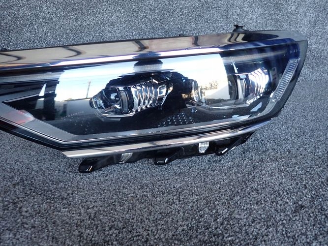 VW PASSAT  B8 FULL LED 14- LAVE PREDNE SVETLO