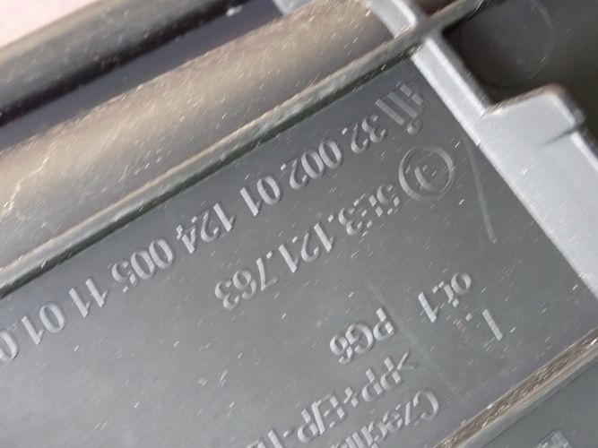 SKODA OCTAVIA 5E3 IV PREDNÝ NÁRAZNÍK