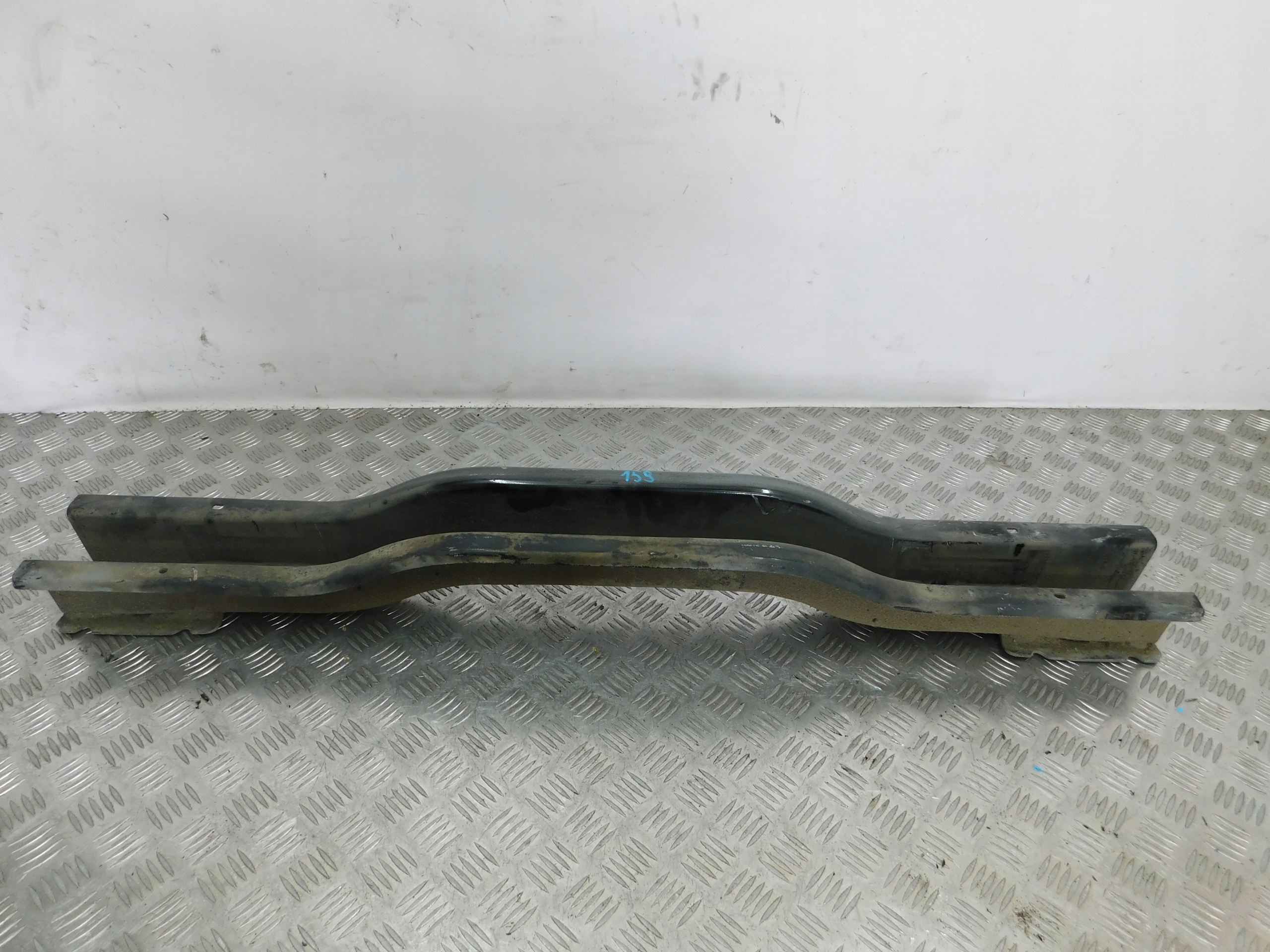 VÝSTUHA ZADNÉHO NÁRAZNÍKA ALFA ROMEO 159 KOMBI