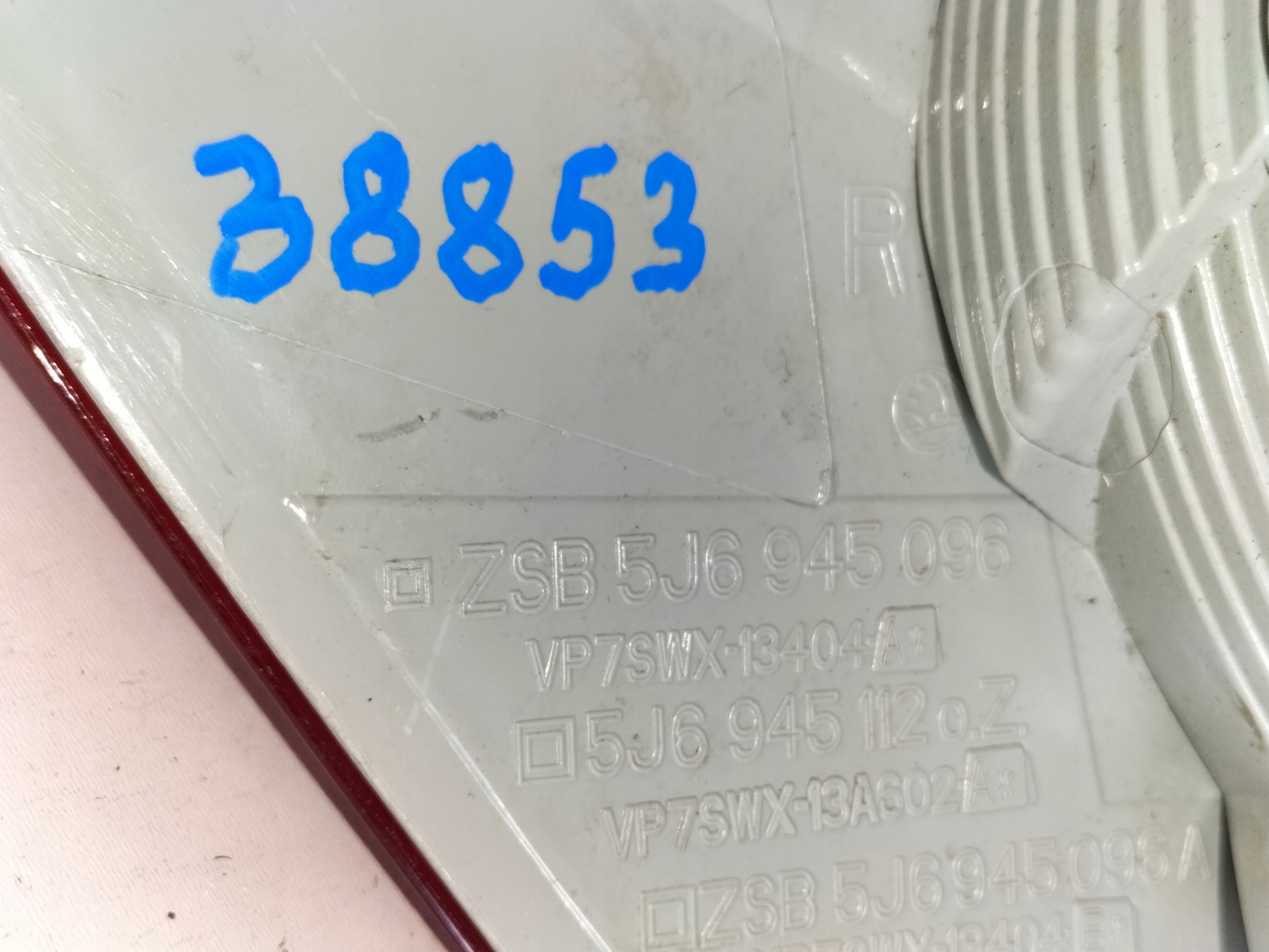 PRAVE ZADNE SVETLO SKODA FABIA II 07-14 HB KOMBI