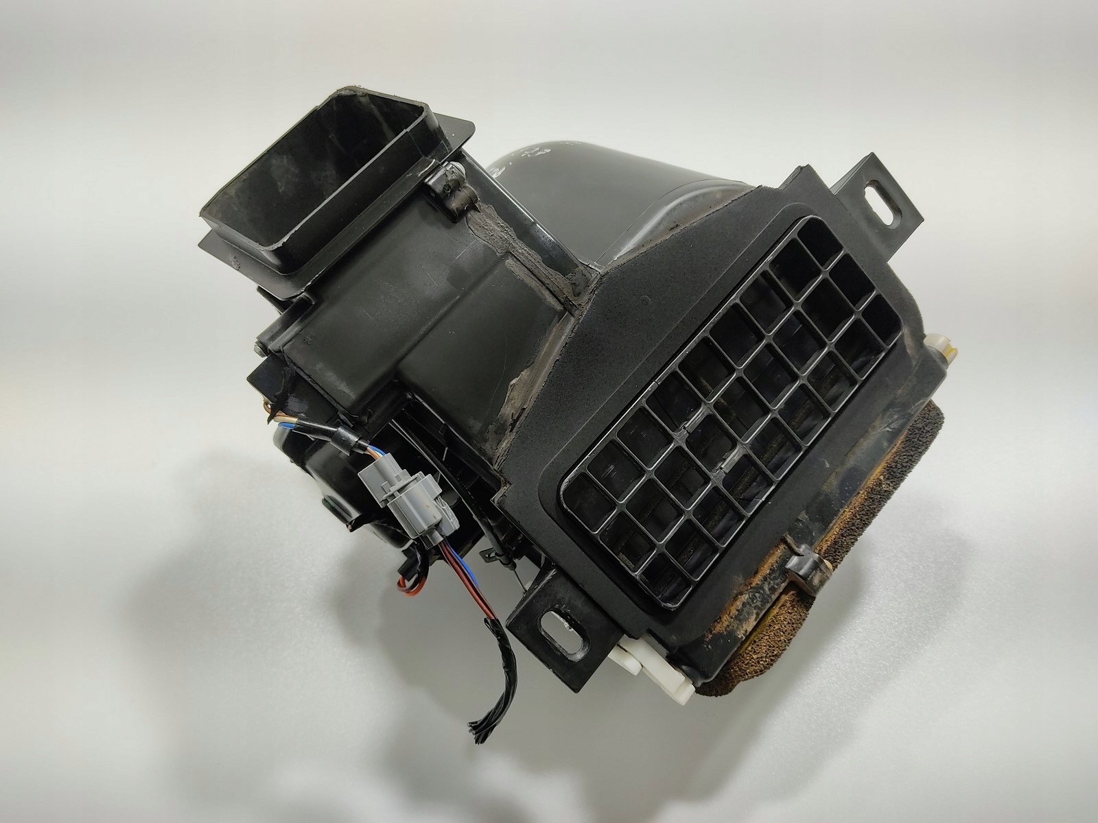 VENTILÁTOR MOTORČEK KÚRENIA LAND ROVER DEFENDER JGB500060 7H12-19924-DA 07-