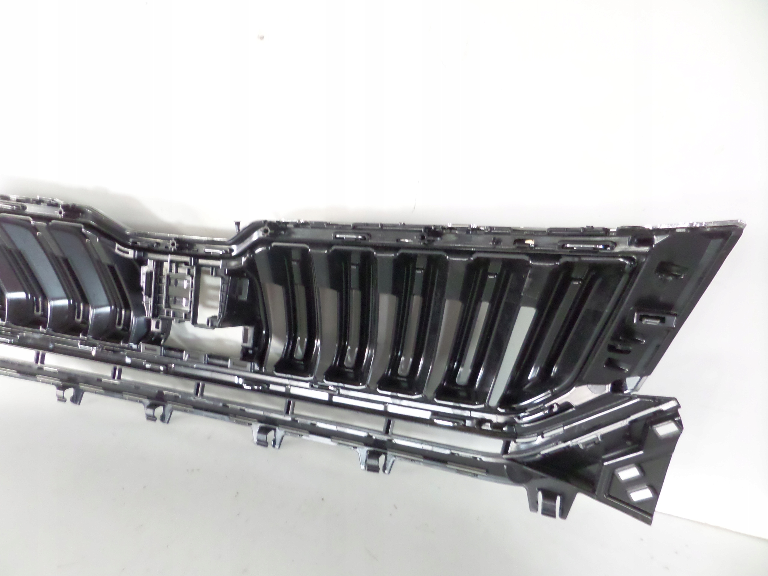 MRIEZKA LISTA SKODA KODIAQ 16-