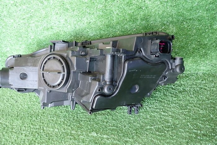 AUDI A5 LIFT 19- PRAVE PREDNE SVETLO 8W6941012