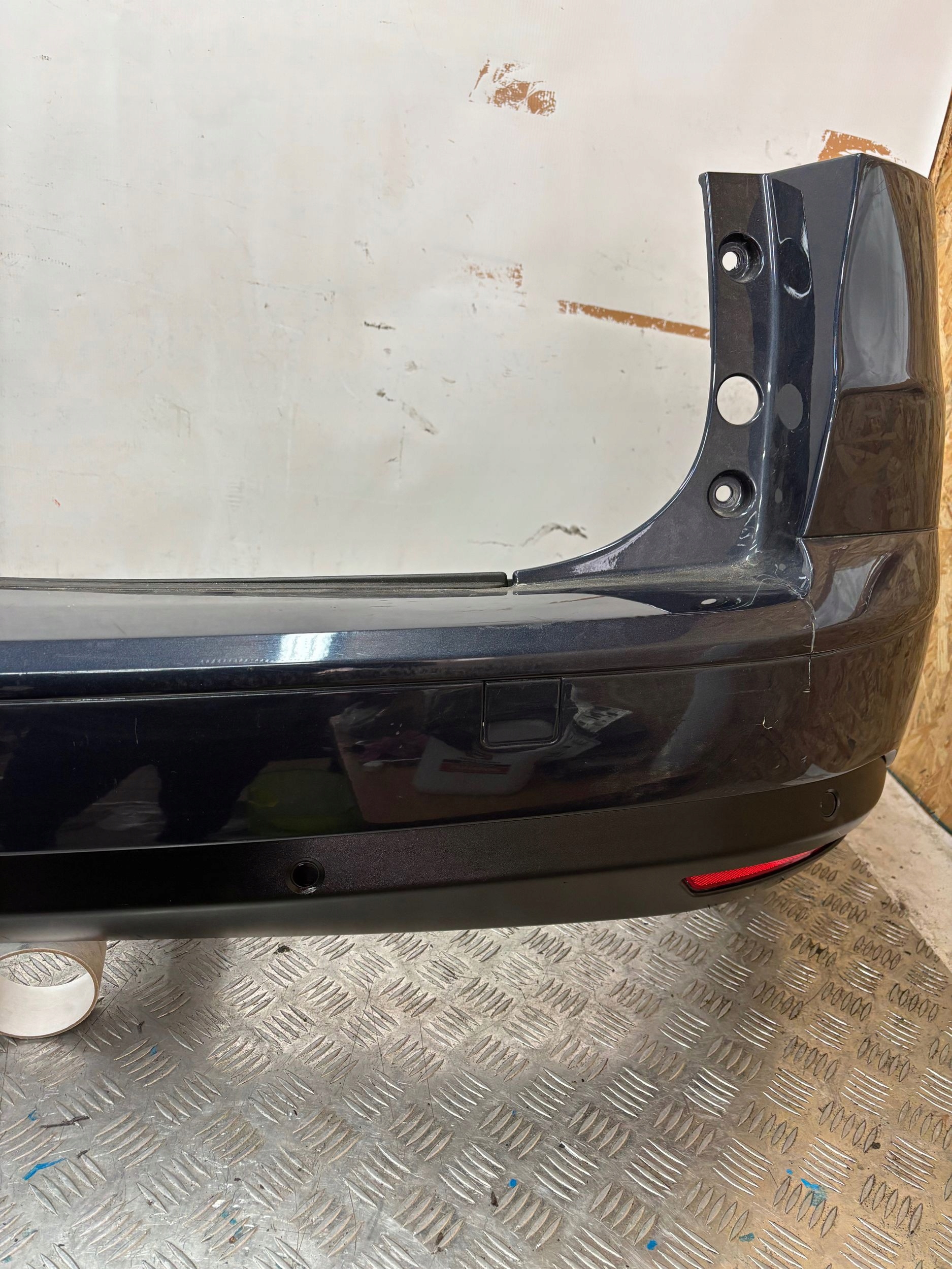 ZADNÝ NÁRAZNÍK CITROEN C5 III KOMBI PDC 08-