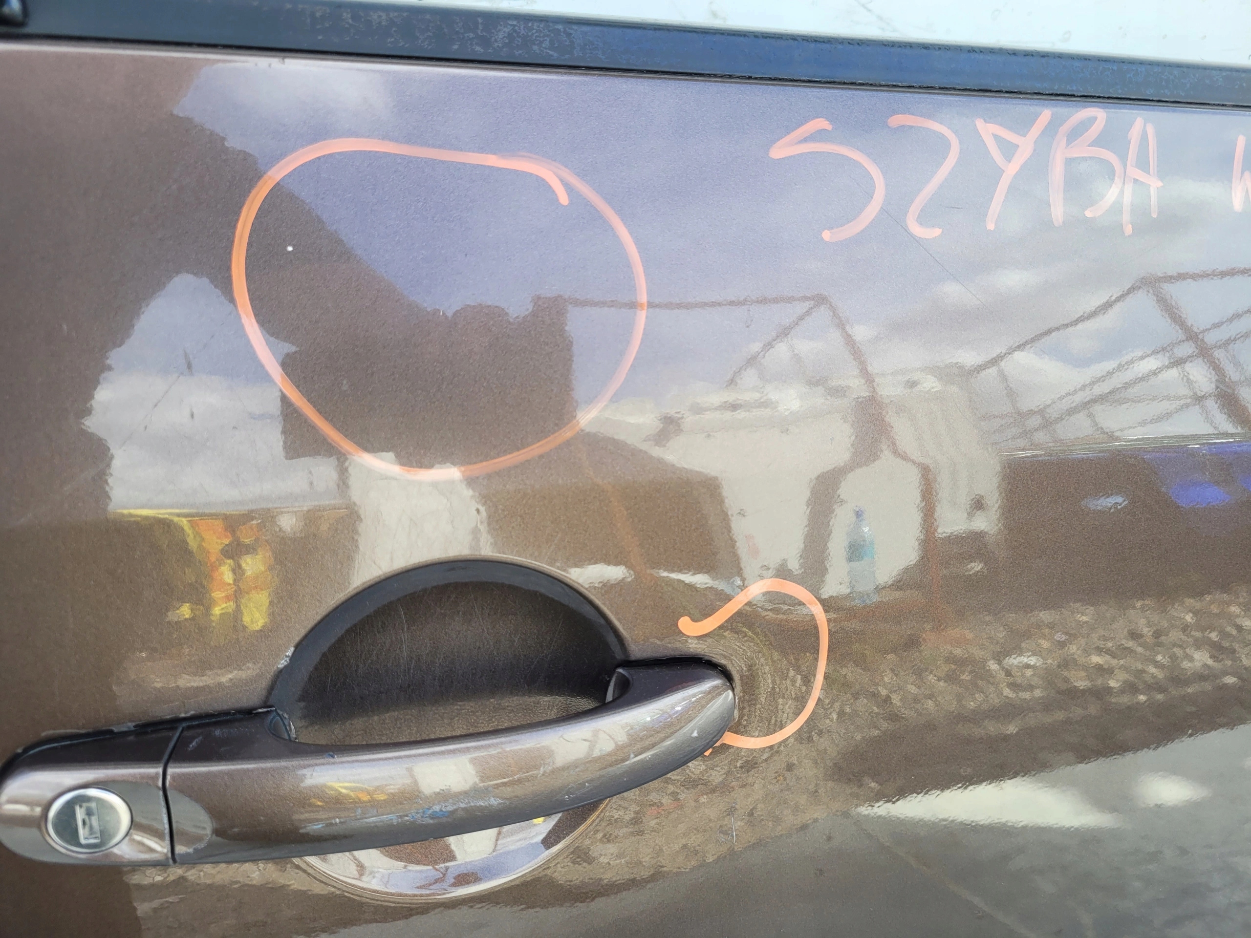 VW CADDY 03-015 PRAVE PREDNE DVERE