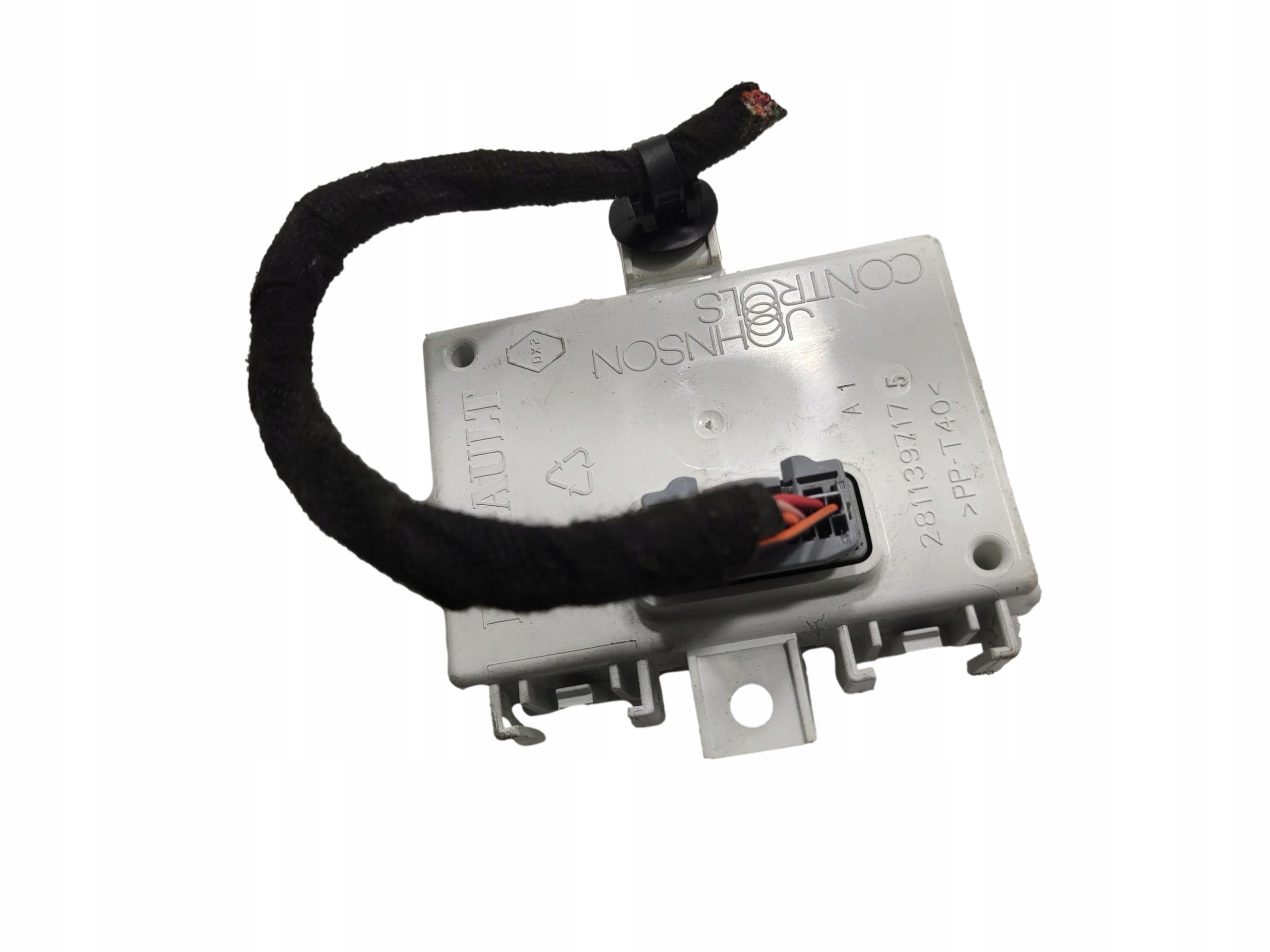 MODUL RIADIACA JEDNOTKA NAVIGACIE RENAULT KANGOO III 283467680R 2014-2020 LIFT