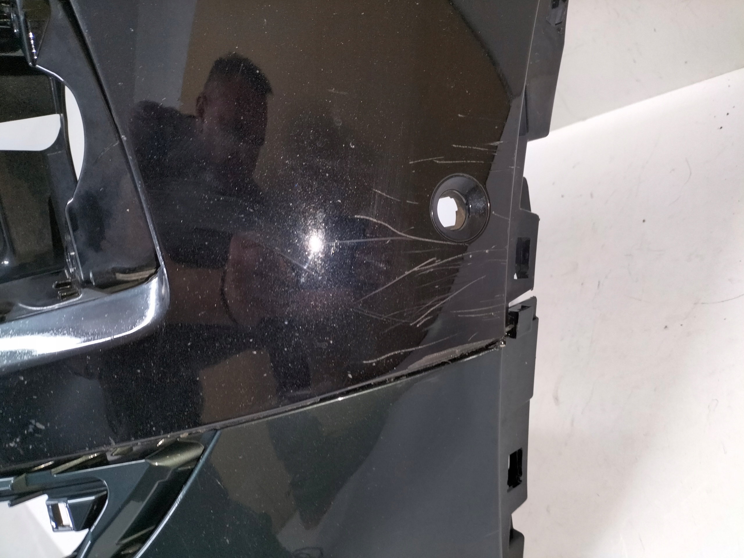 PREDNÝ NÁRAZNÍK SEAT TARRACO 18-