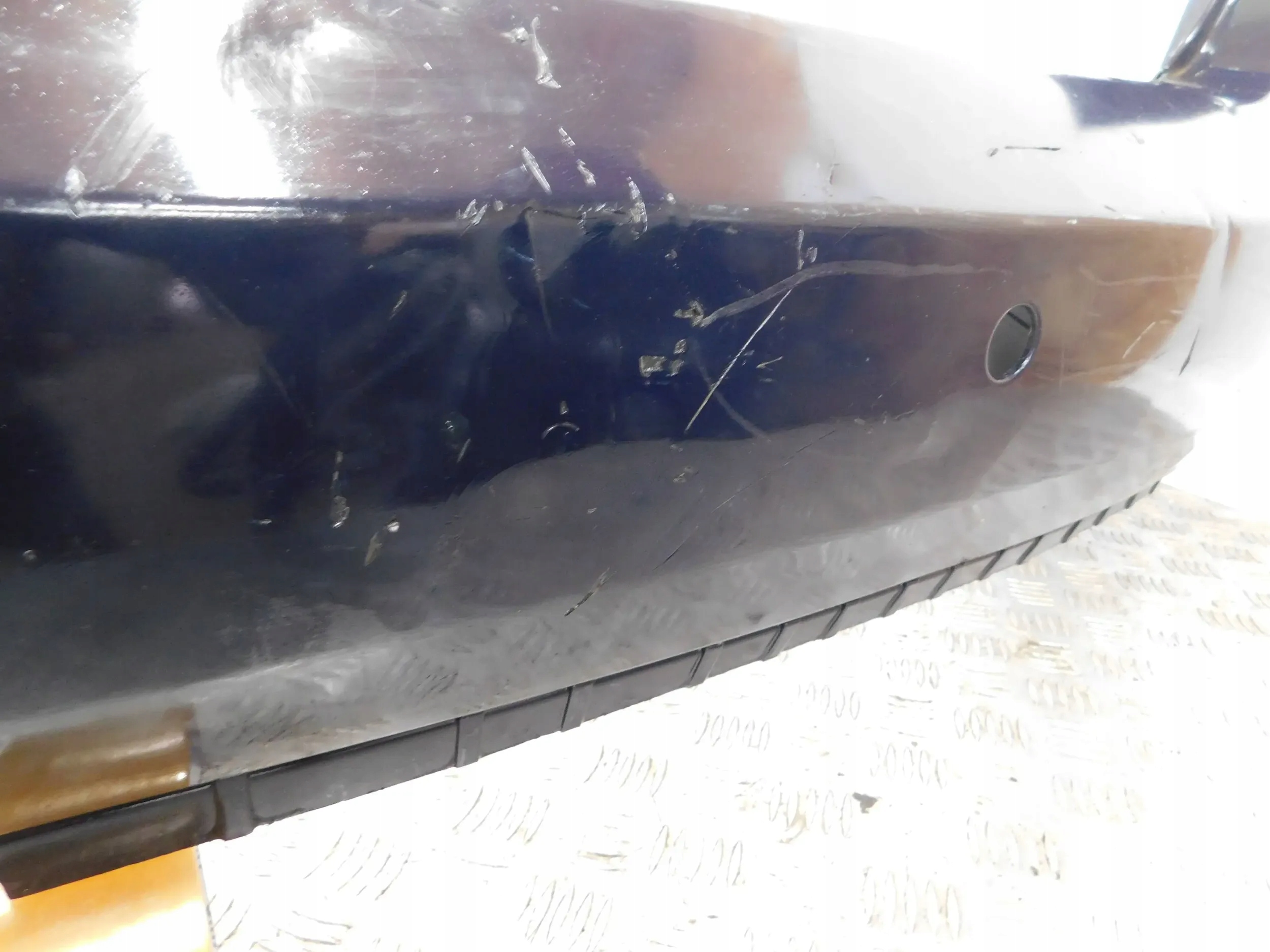 ZADNÝ NÁRAZNÍK AUDI A4 B7 KOMBI