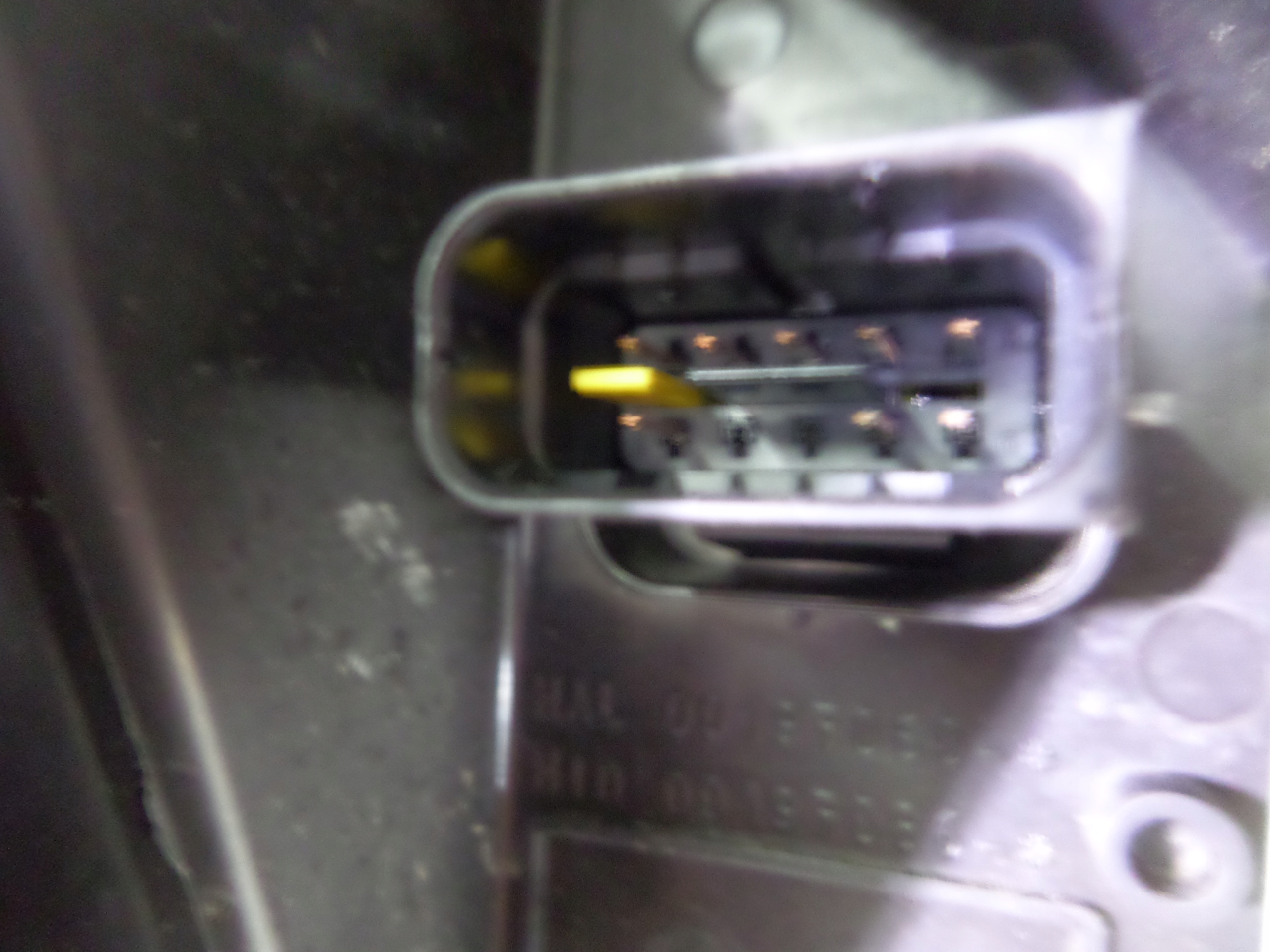 LAVE PREDNE SVETLO CITROEN JUMPY III 16- XENON