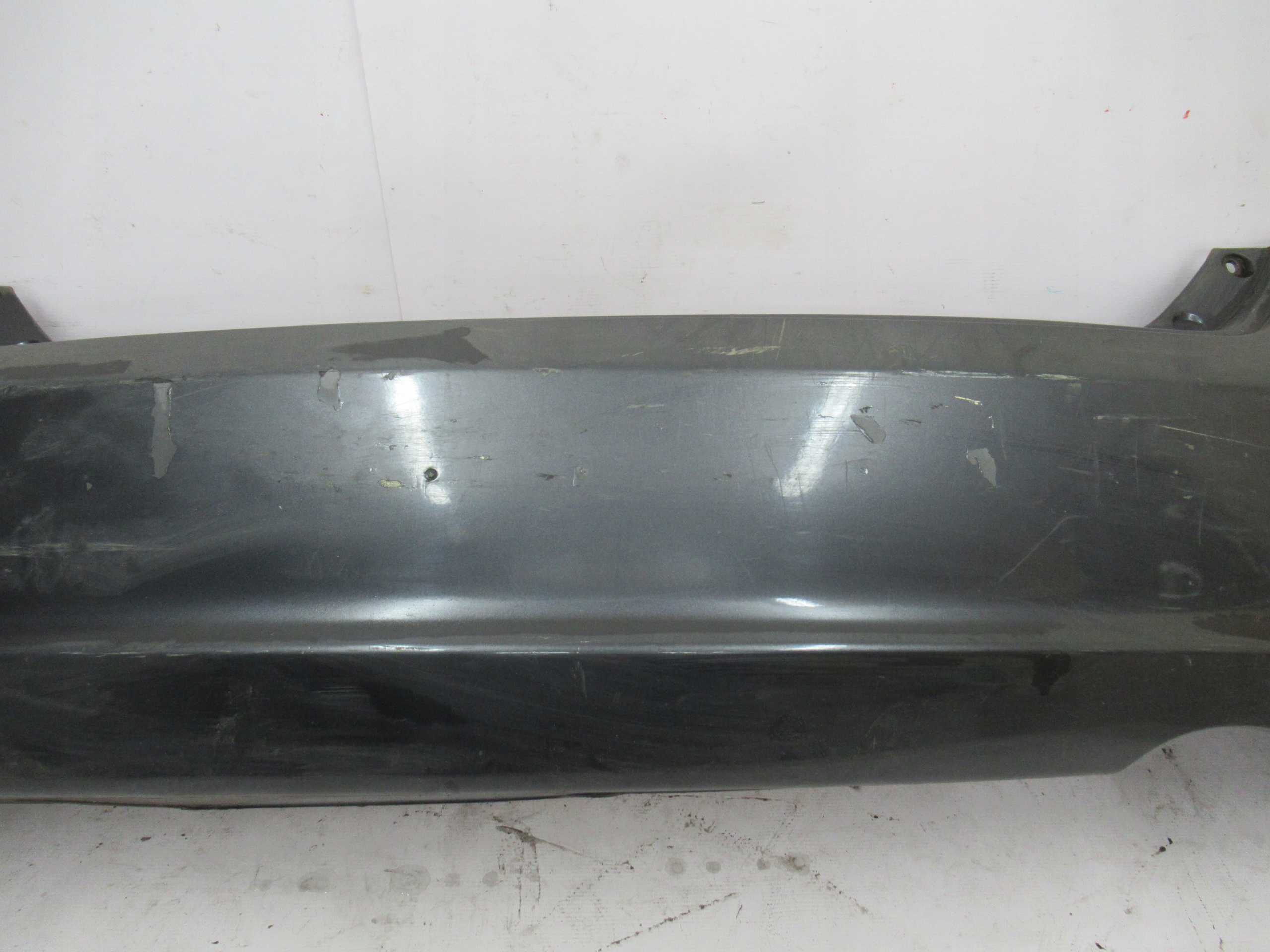 ZADNÝ NÁRAZNÍK HONDA FR-V