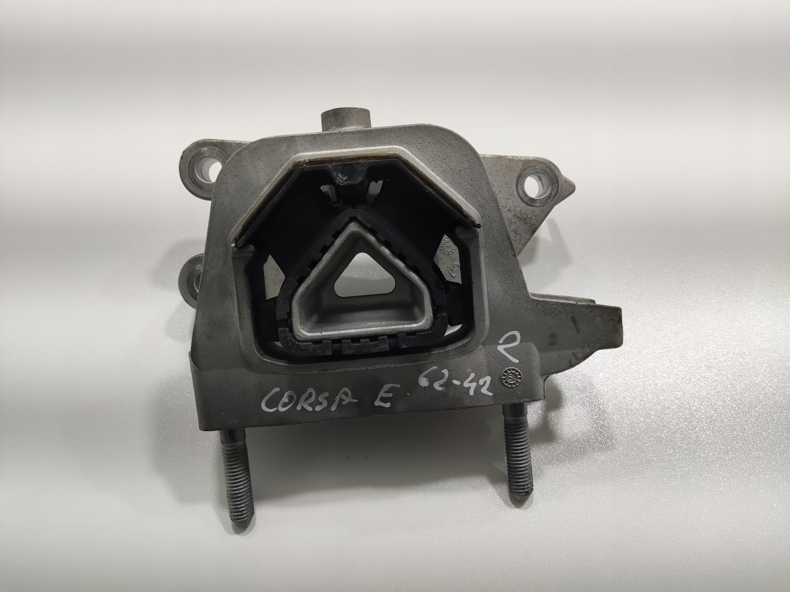SILENBLOK DRZIAK MOTORA OPEL CORSA E-CORSA ELECTRIC 9826533880 2019-2024