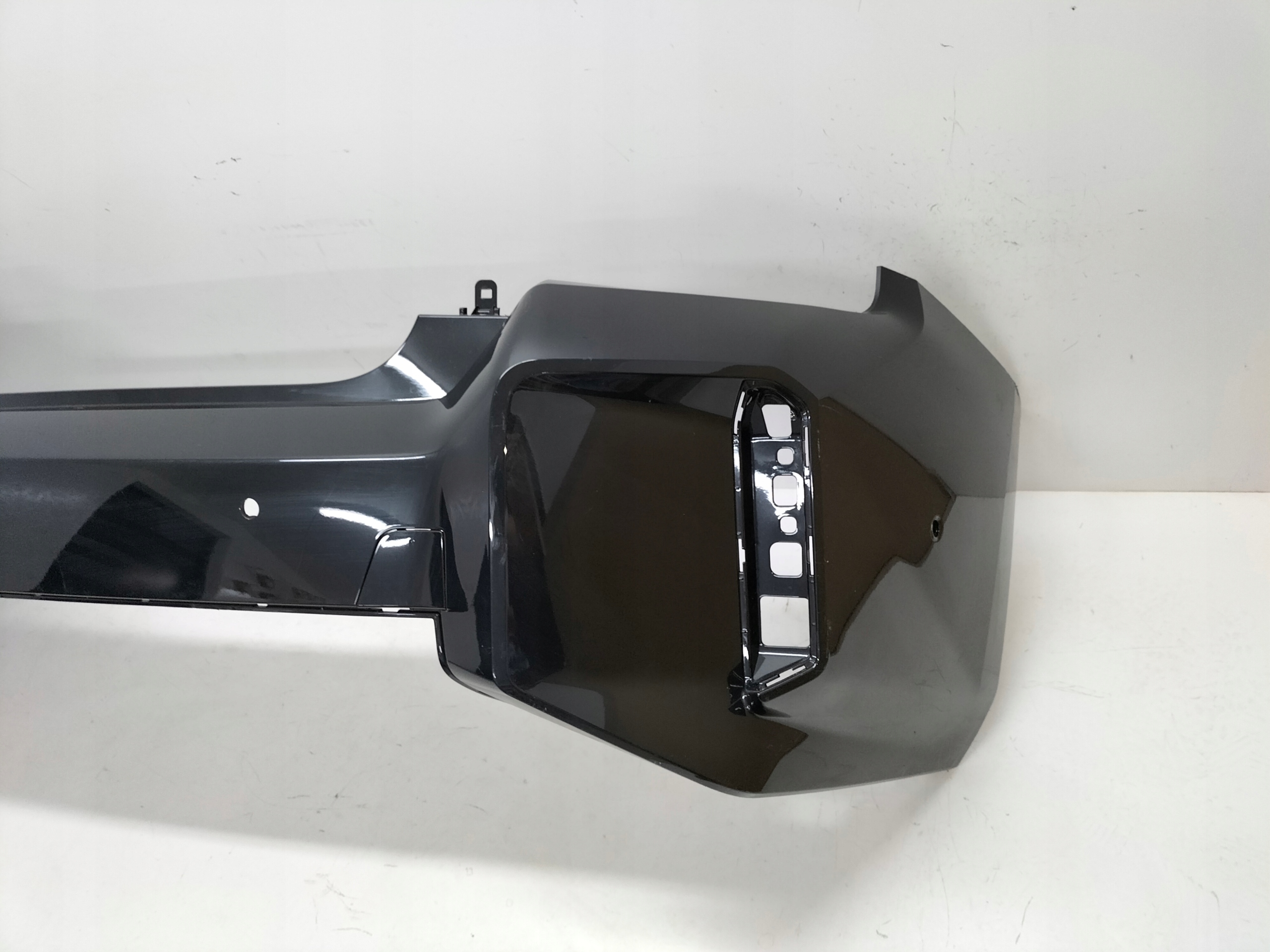 ZADNÝ NÁRAZNÍK BMW M2 G87 23-