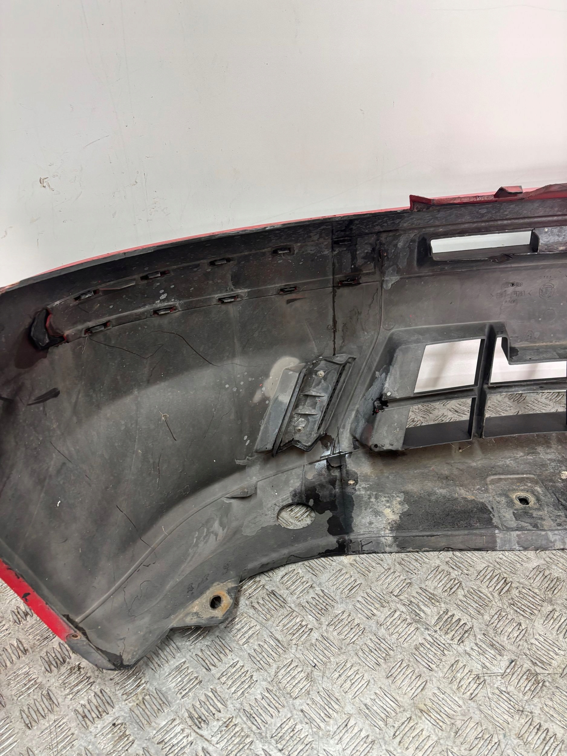 PREDNÝ NÁRAZNÍK FIAT PUNTO II 2 3DVEROVÝ
