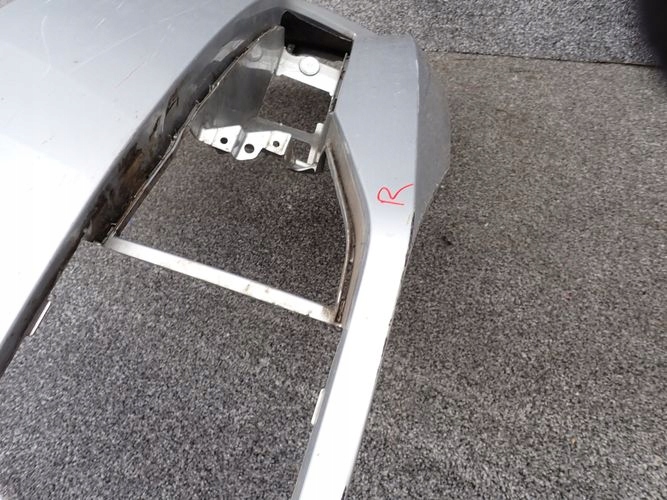 SKODA SUPERB III 15- PREDNÝ NÁRAZNÍK