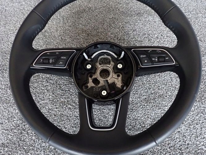 AUDI A4 B9 8W0 15- VOLANT
