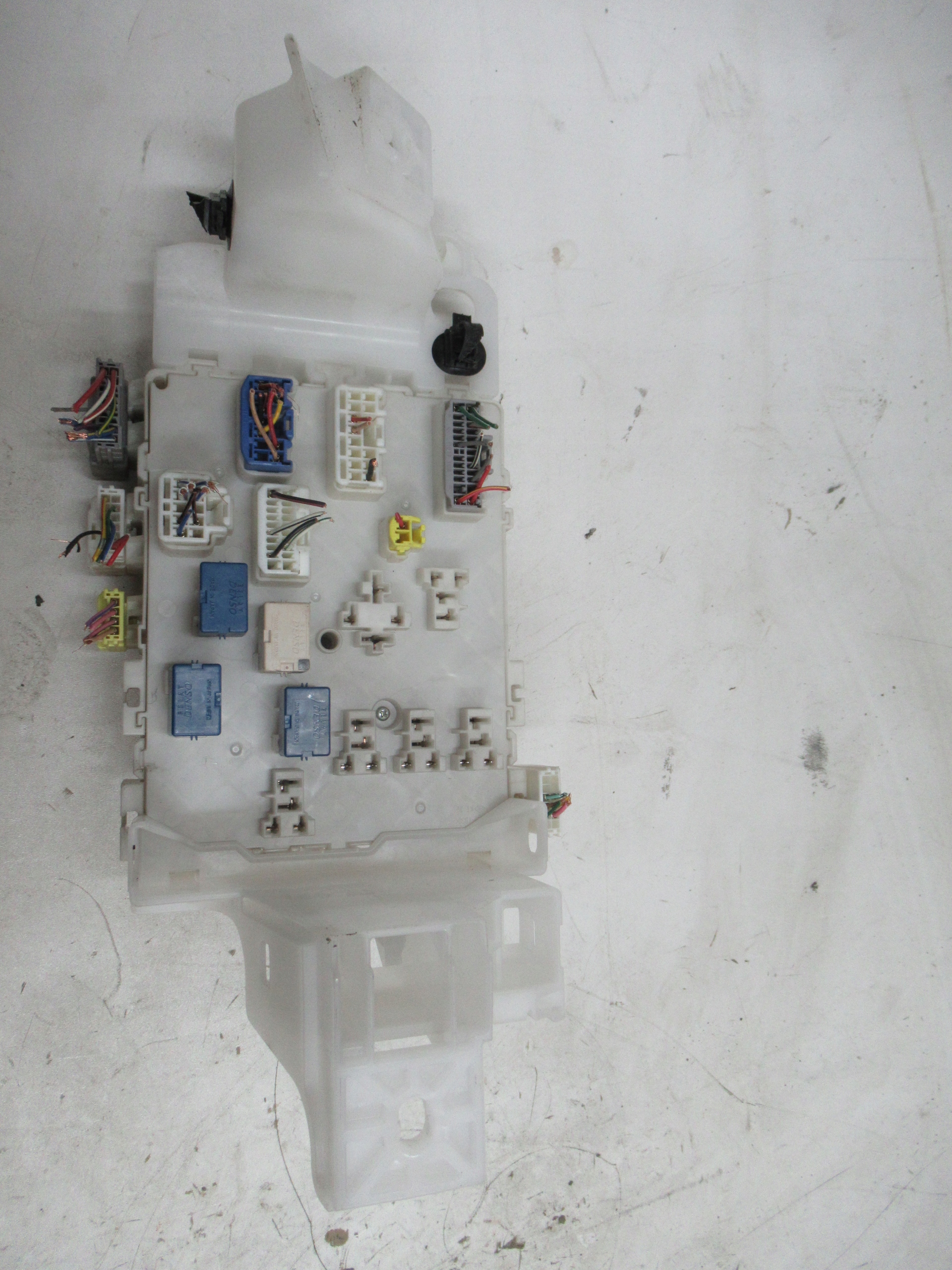 POISTKOVA SKRINKA SUZUKI SWIFT MK7 P602-0959