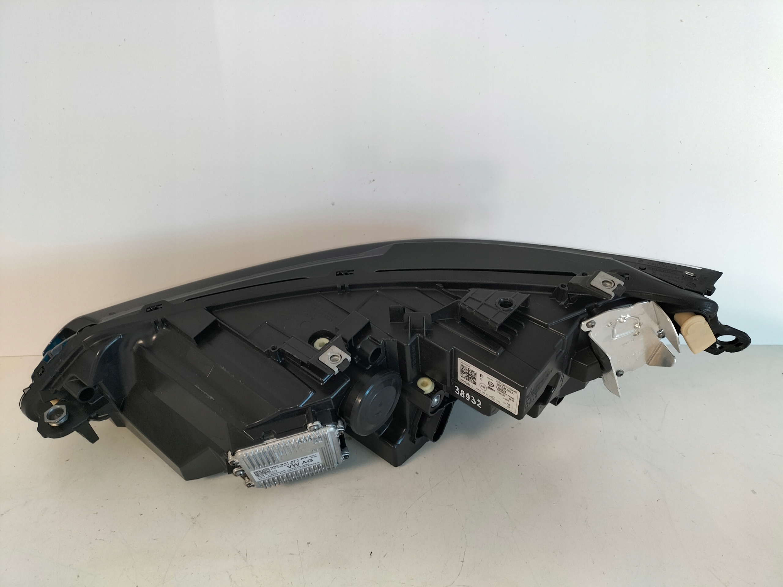 PRAVE PREDNE SVETLO VW GOLF 8 VIII LIFT 24- FULL LED