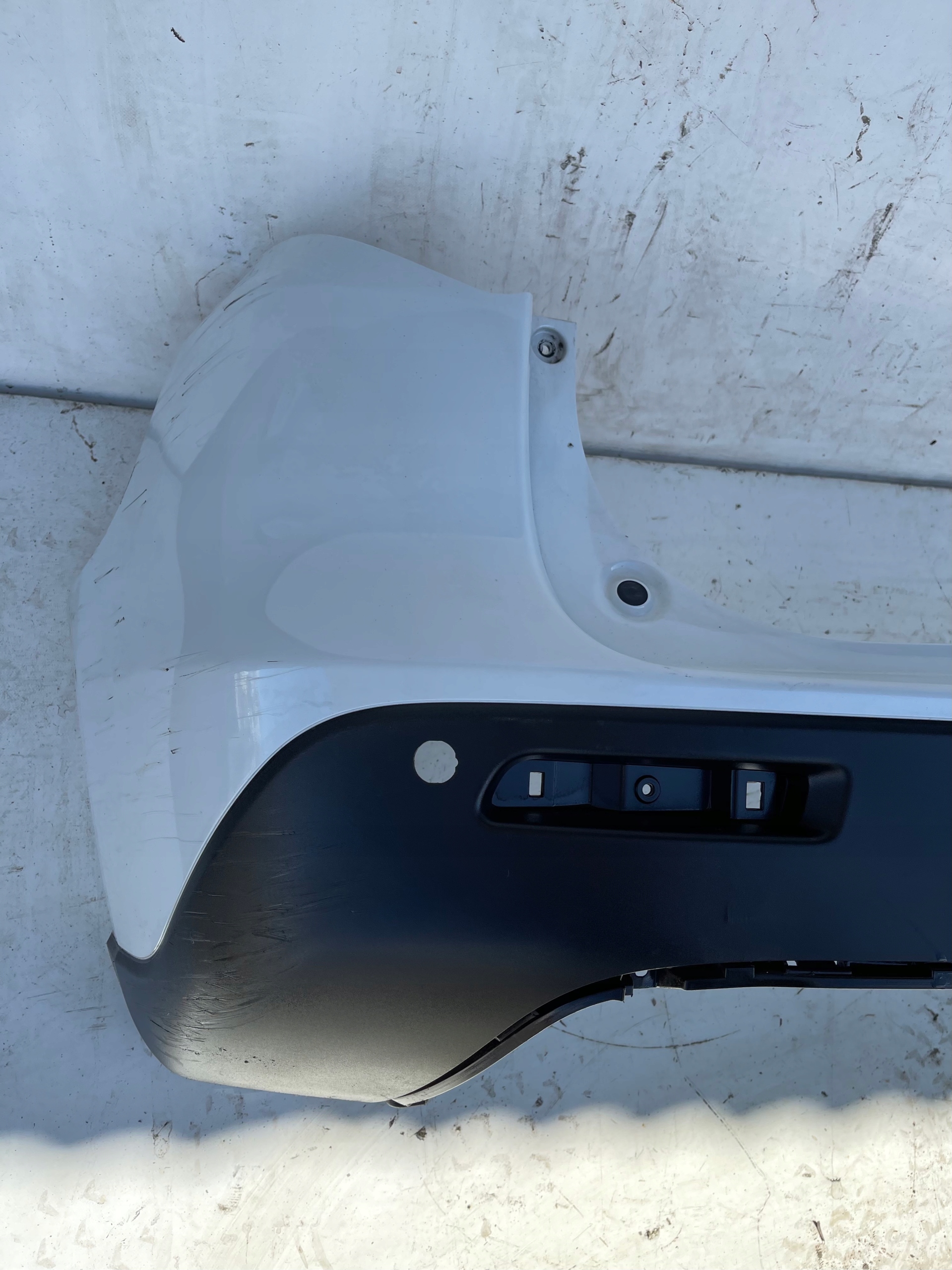 ZADNÝ NÁRAZNÍK SUZUKI VITARA 15-