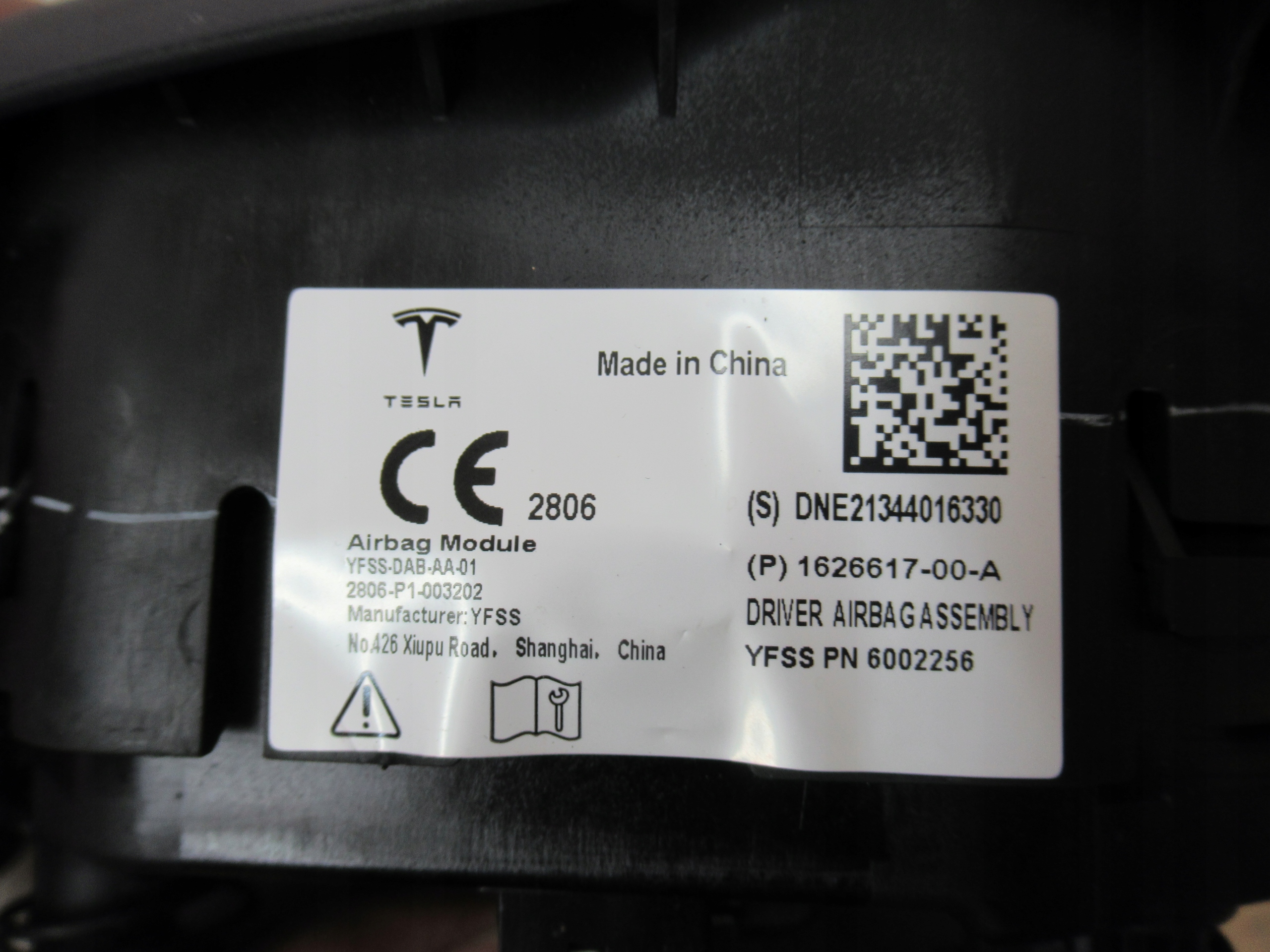 VOLANTOVÝ AIRBAG TESLA ORIGINÁL