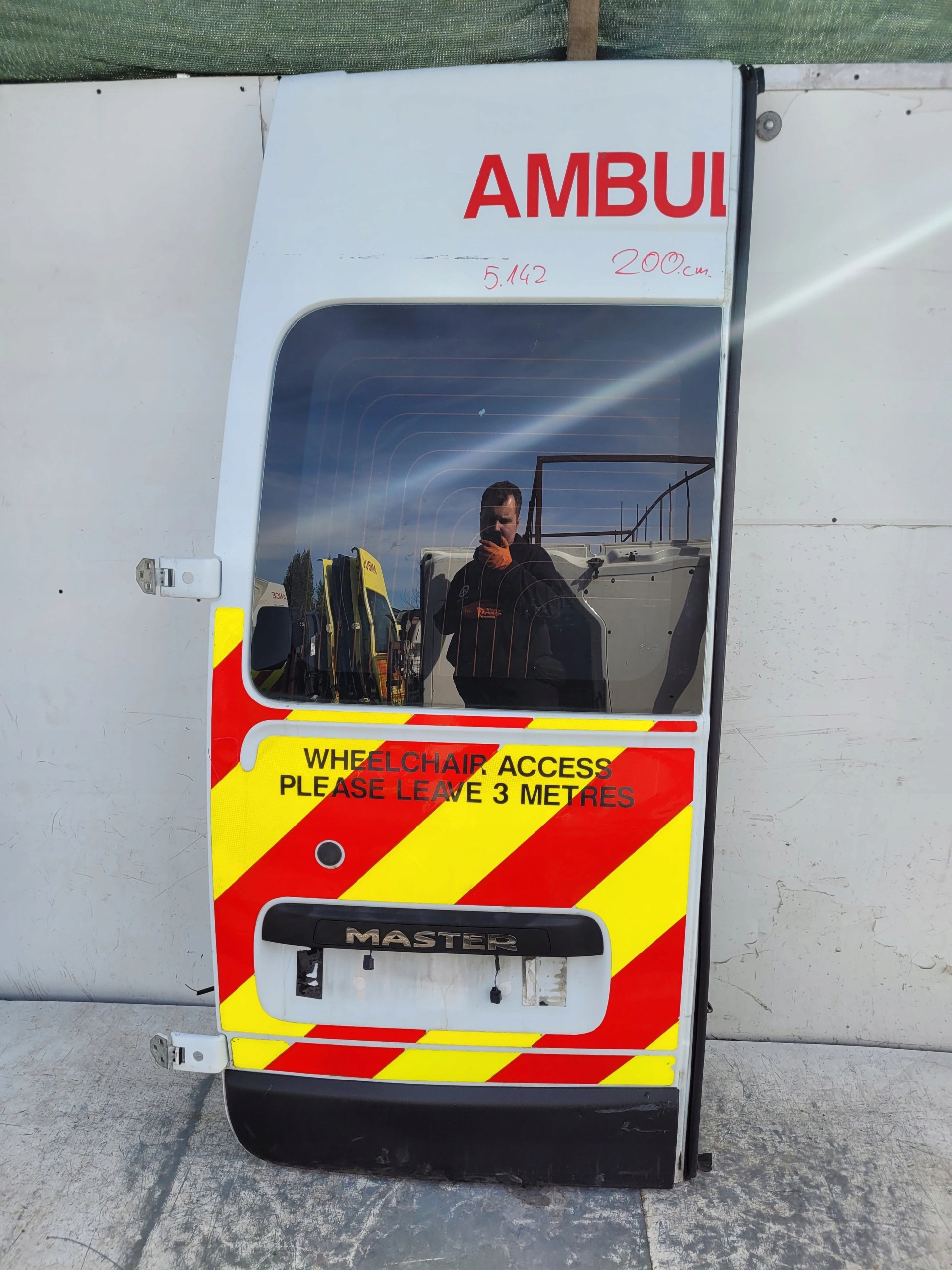 RENAULT MASTER III 3 LAVE ZADNE DVERE SKLO