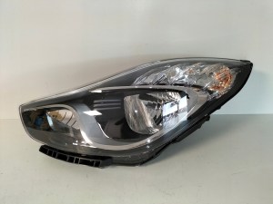 LAVE PREDNE SVETLO HYUNDAI IX20 10- LAVE PREDNE SVETLO HYUNDAI IX20 10-