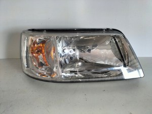 PRAVE PREDNE SVETLO VW T5 03-09 PRAVE PREDNE SVETLO VW T5 03-09
