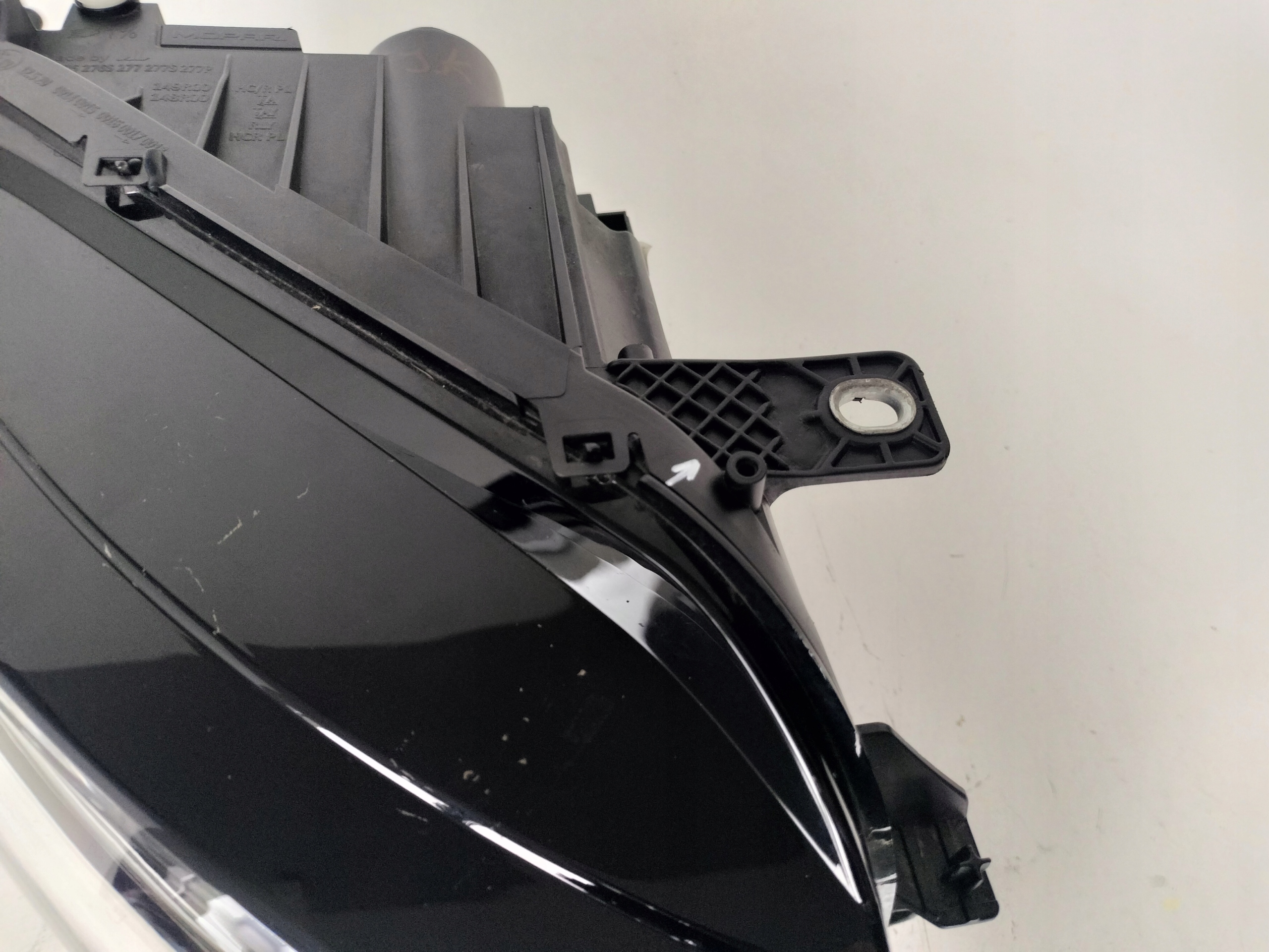 PRAVE PREDNE SVETLO FIAT 500 II 20- LED
