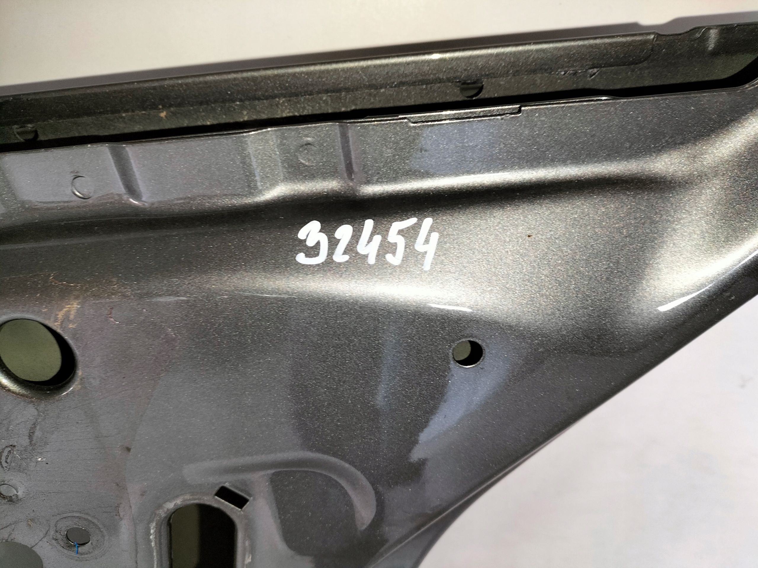 PRAVE ZADNE DVERE OPEL INSIGNIA A 08- HB/SDN