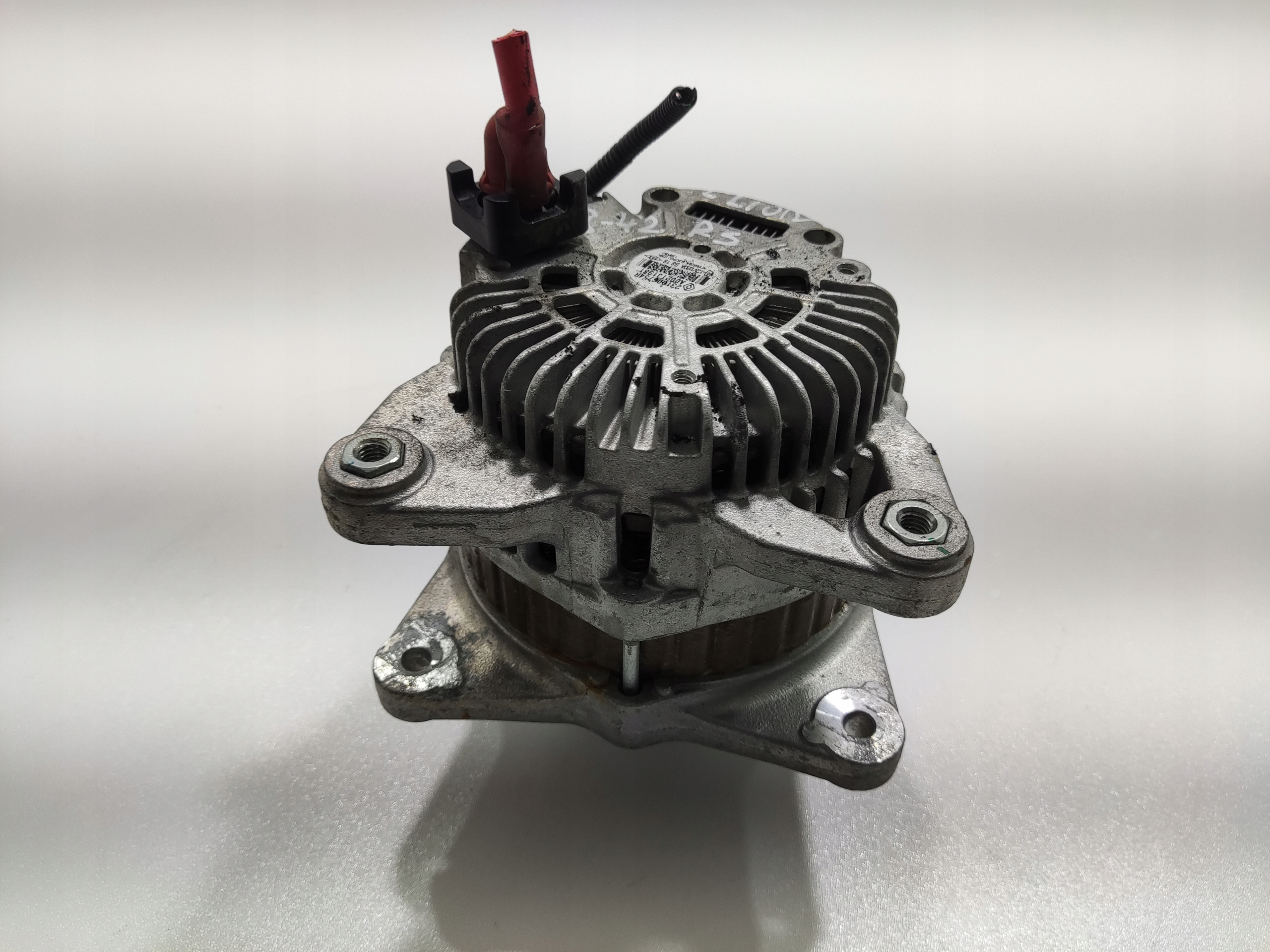 ALTERNÁTOR RENAULT CLIO IV RS 1.6 TCE 231006754R 120A 2016-2019 LIFT