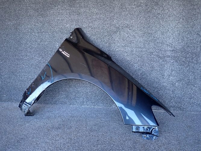 SUBARU LEVORG 15- PRAVY PREDNY BLATNIK