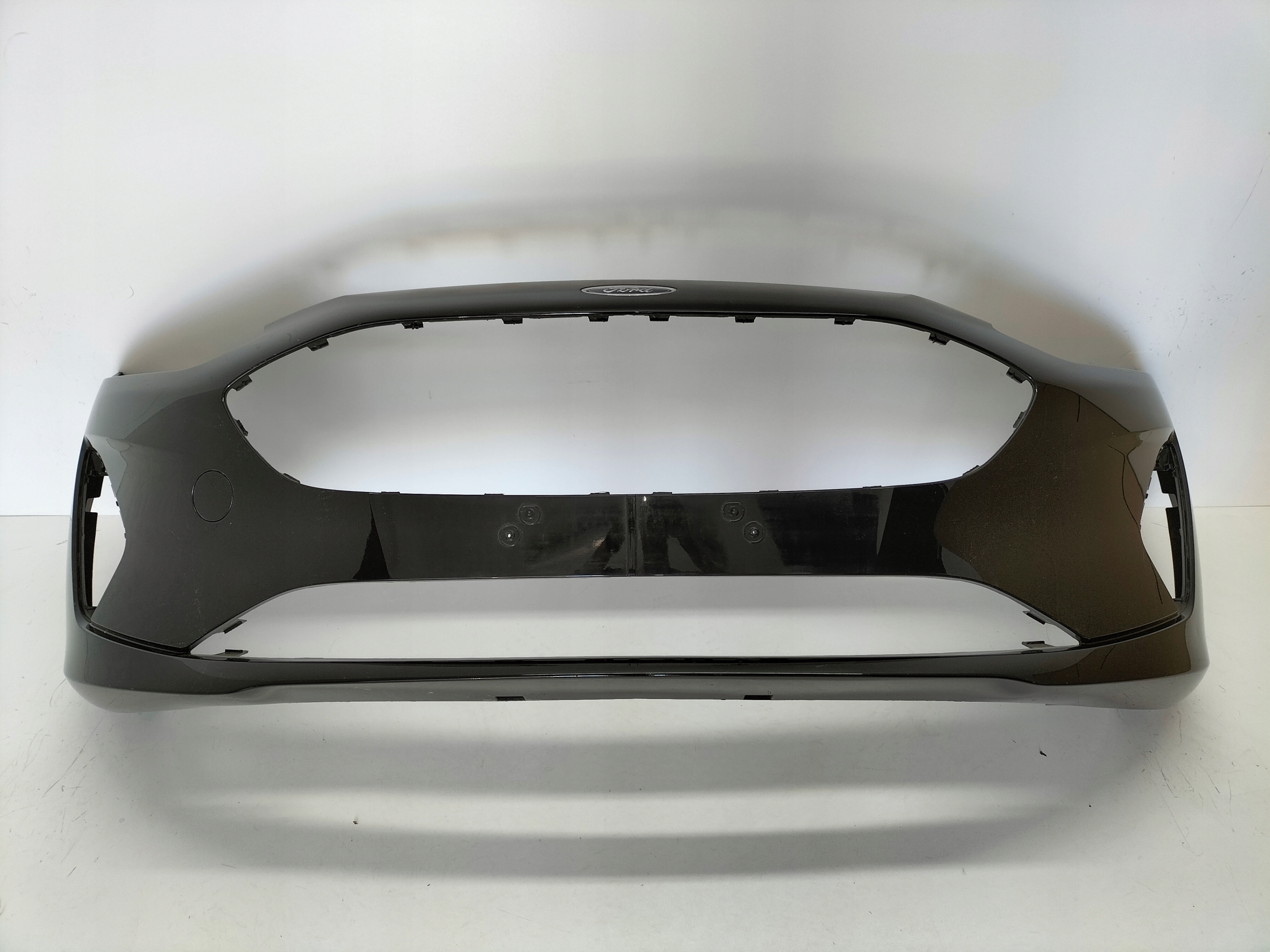 PREDNÝ NÁRAZNÍK FORD FIESTA MK8 17-