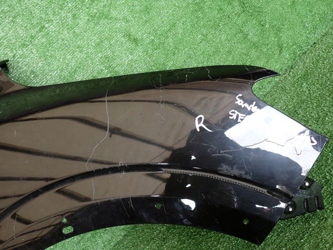 DACIA LOGAN SANDERO III STEPWAY 20- PRAVY PREDNY BLATNIK