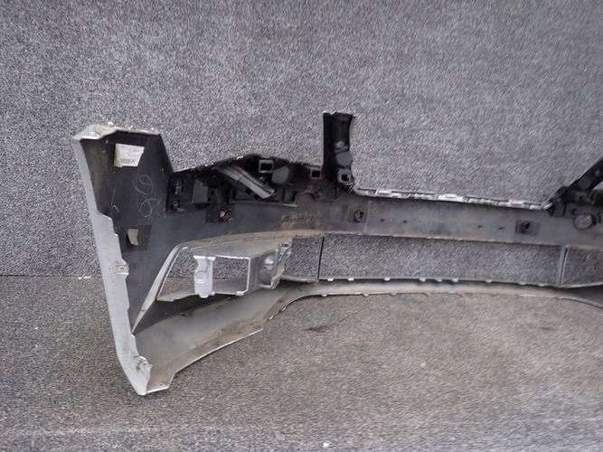 SKODA SUPERB III 15- PREDNÝ NÁRAZNÍK