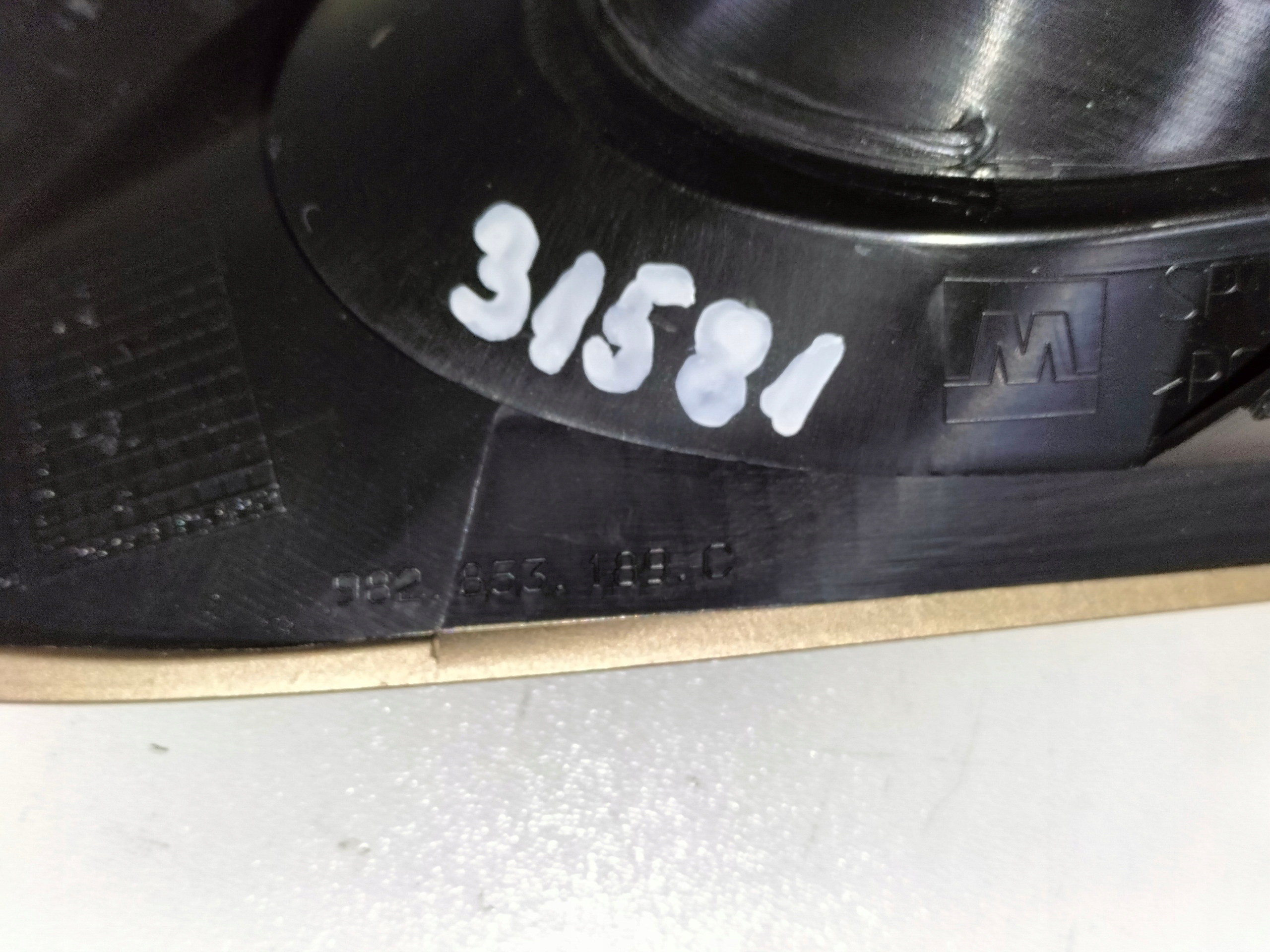 NASÁVANIE VZDUCHU ĽAVÉHO ZADNÉHO BLATNÍKA PORSCHE BOXSTER 982 16-