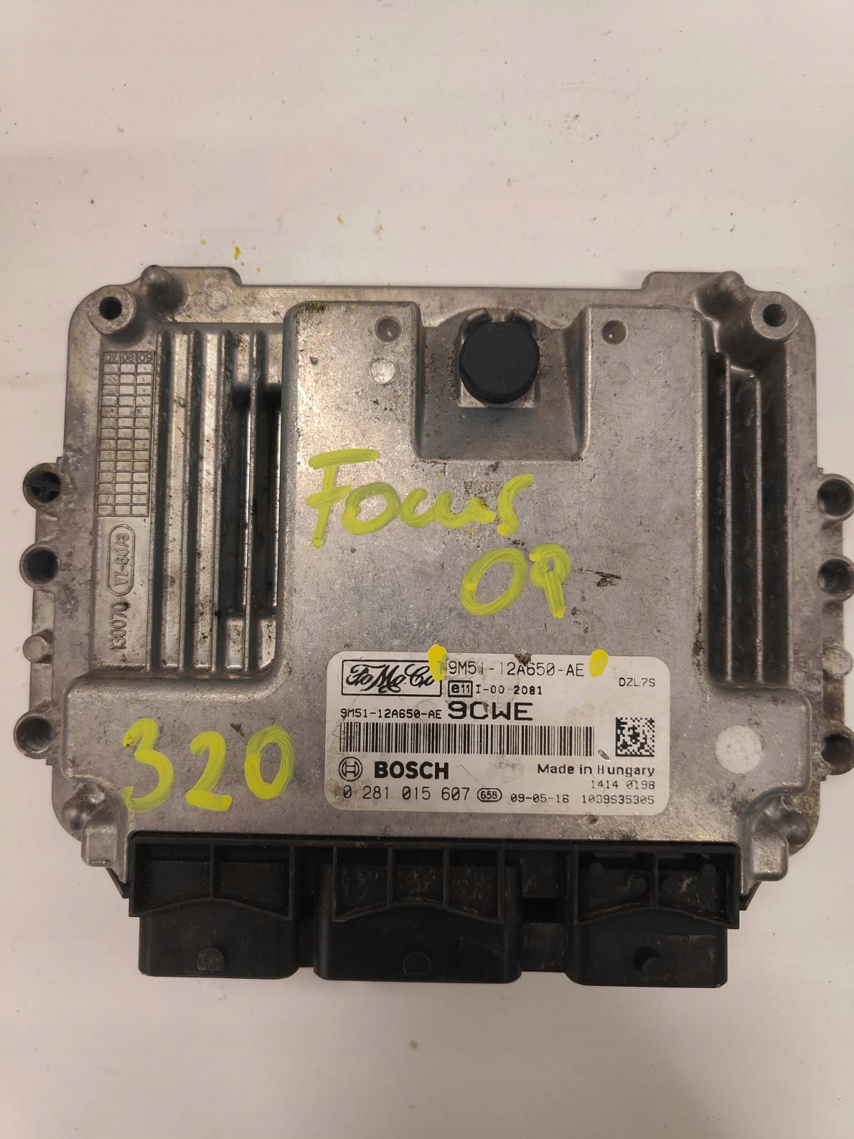 Ford focus 9M51-12A650-AE 0281015607 9CWE RIADIACA JEDNOTKA MOTORA