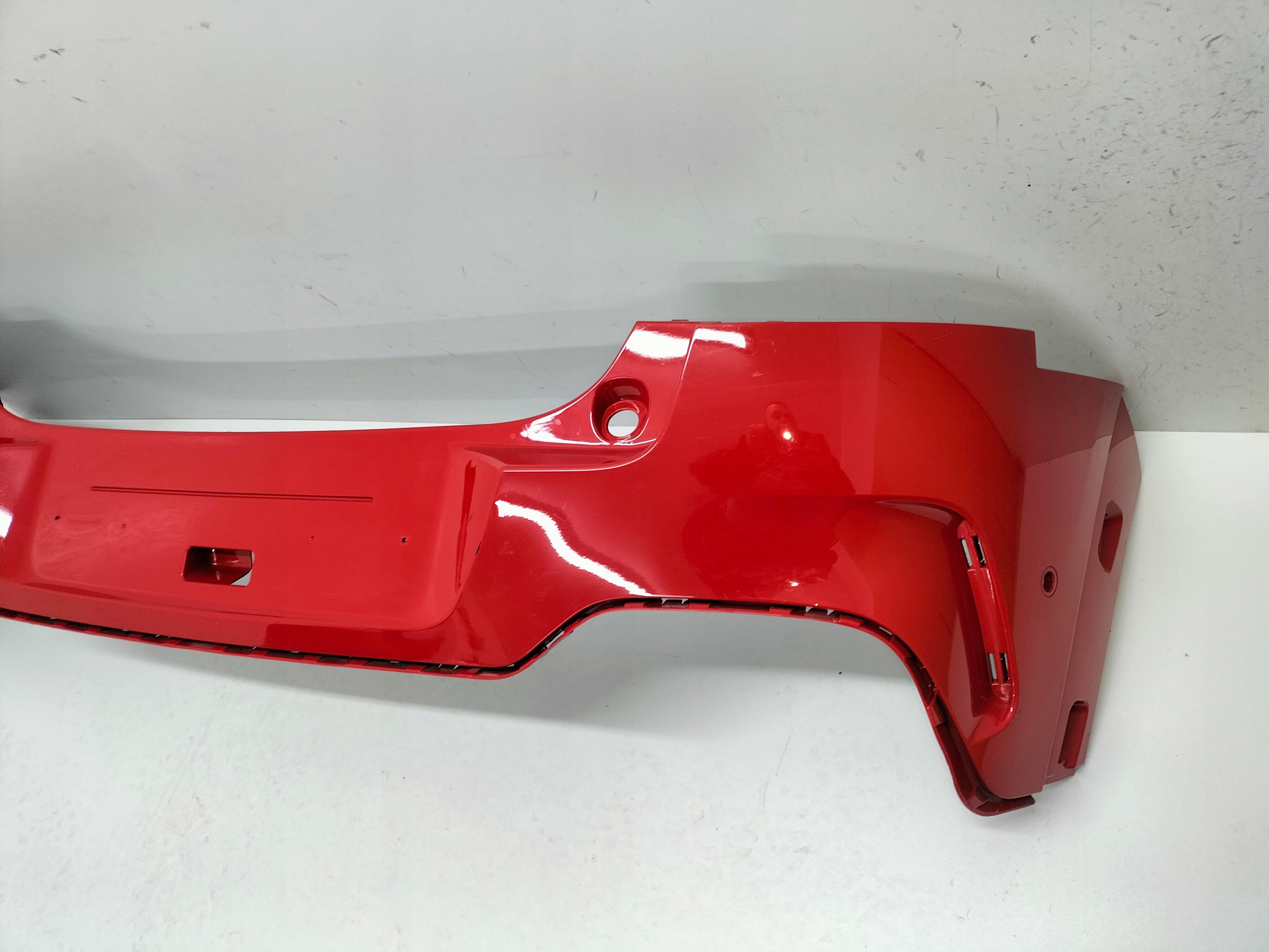 ZADNÝ NÁRAZNÍK CITROEN C4 CACTUS LIFT 17-