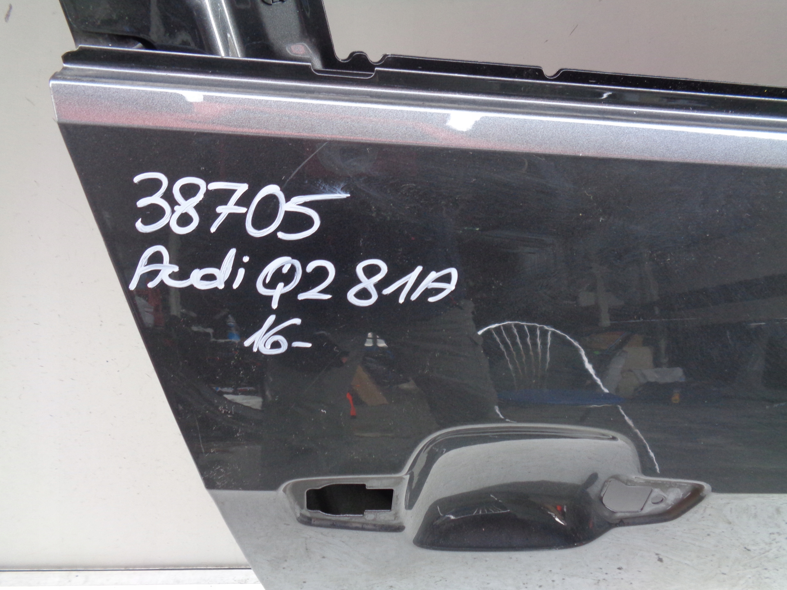 PRAVE PREDNE DVERE AUDI Q2 81A 16- NR 38705