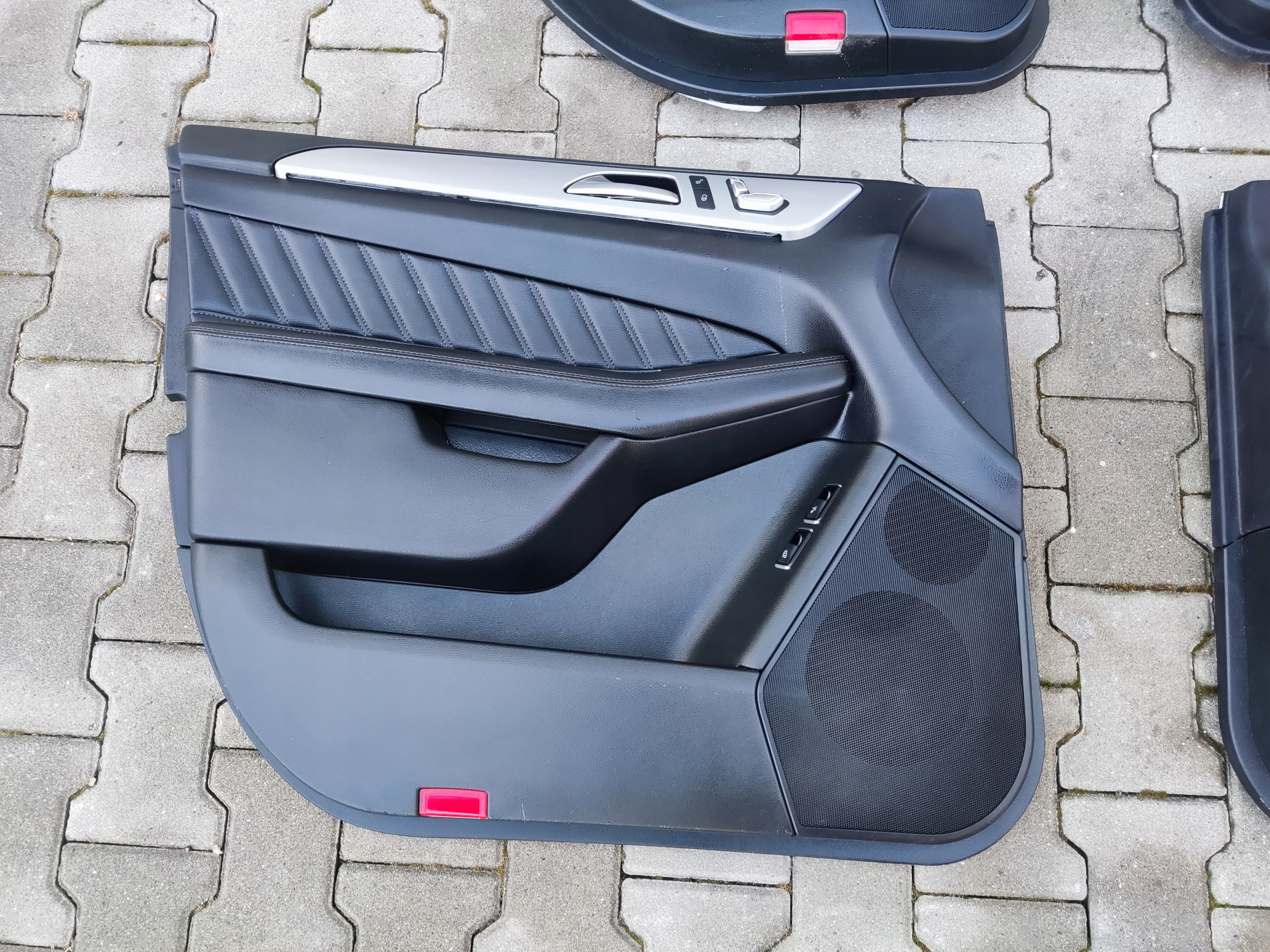 SEDACKA PREDNA ZADNA LAVICA KOŽA TAPACIRY MERCEDES GLE I W166 166 15-19