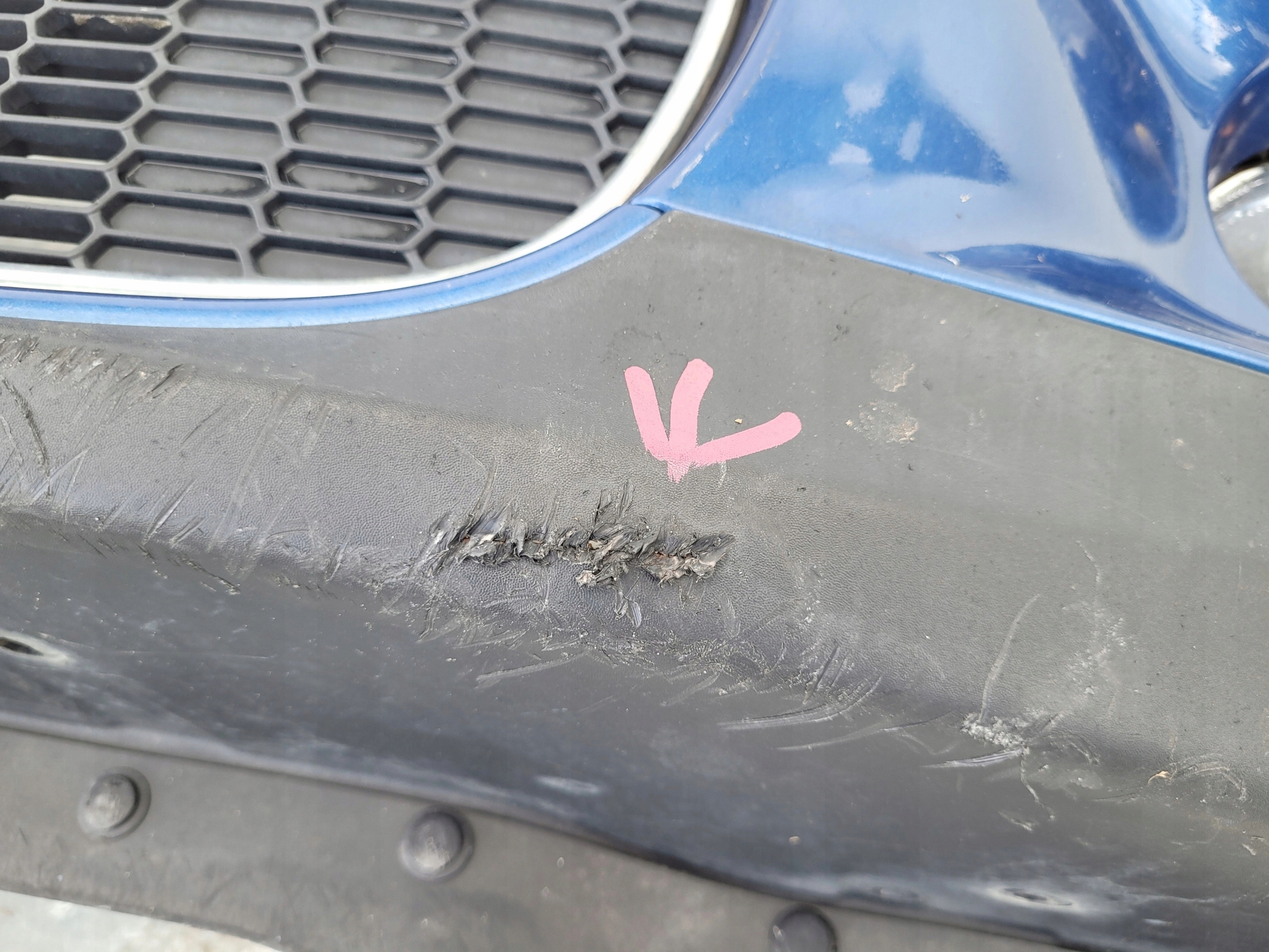 MINI R56 COOPER S PREDNÝ NÁRAZNÍK