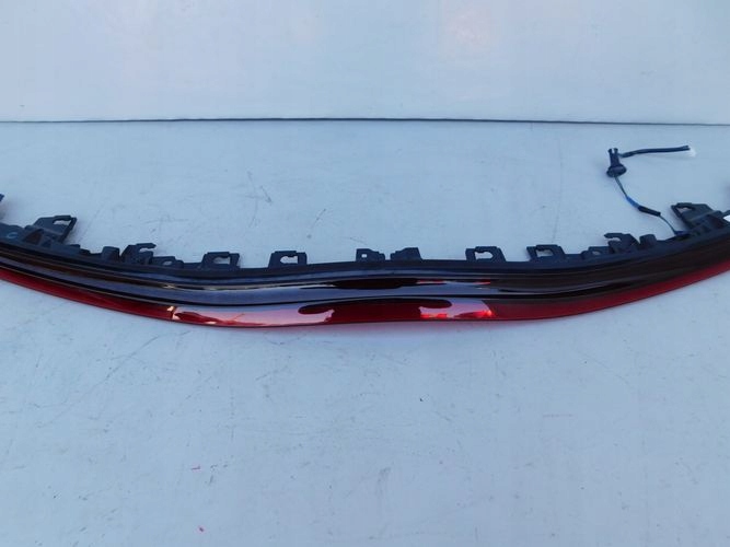 TOYOTA PRIUS IV 17- BRZDOVÉ SVETLO