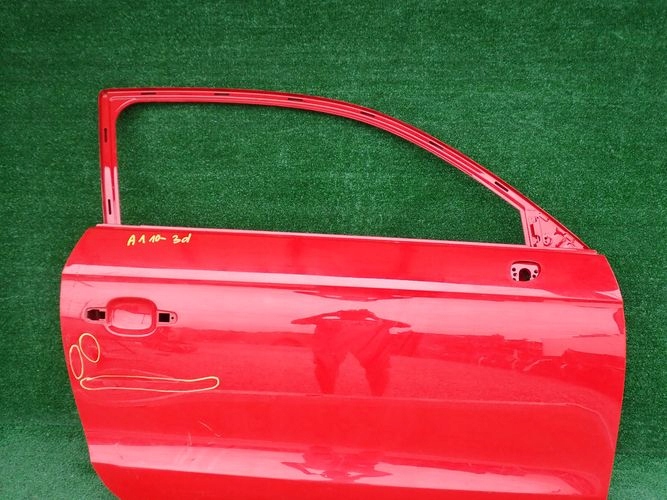 AUDI A1 3d 10-18 PRAVE PREDNE DVERE