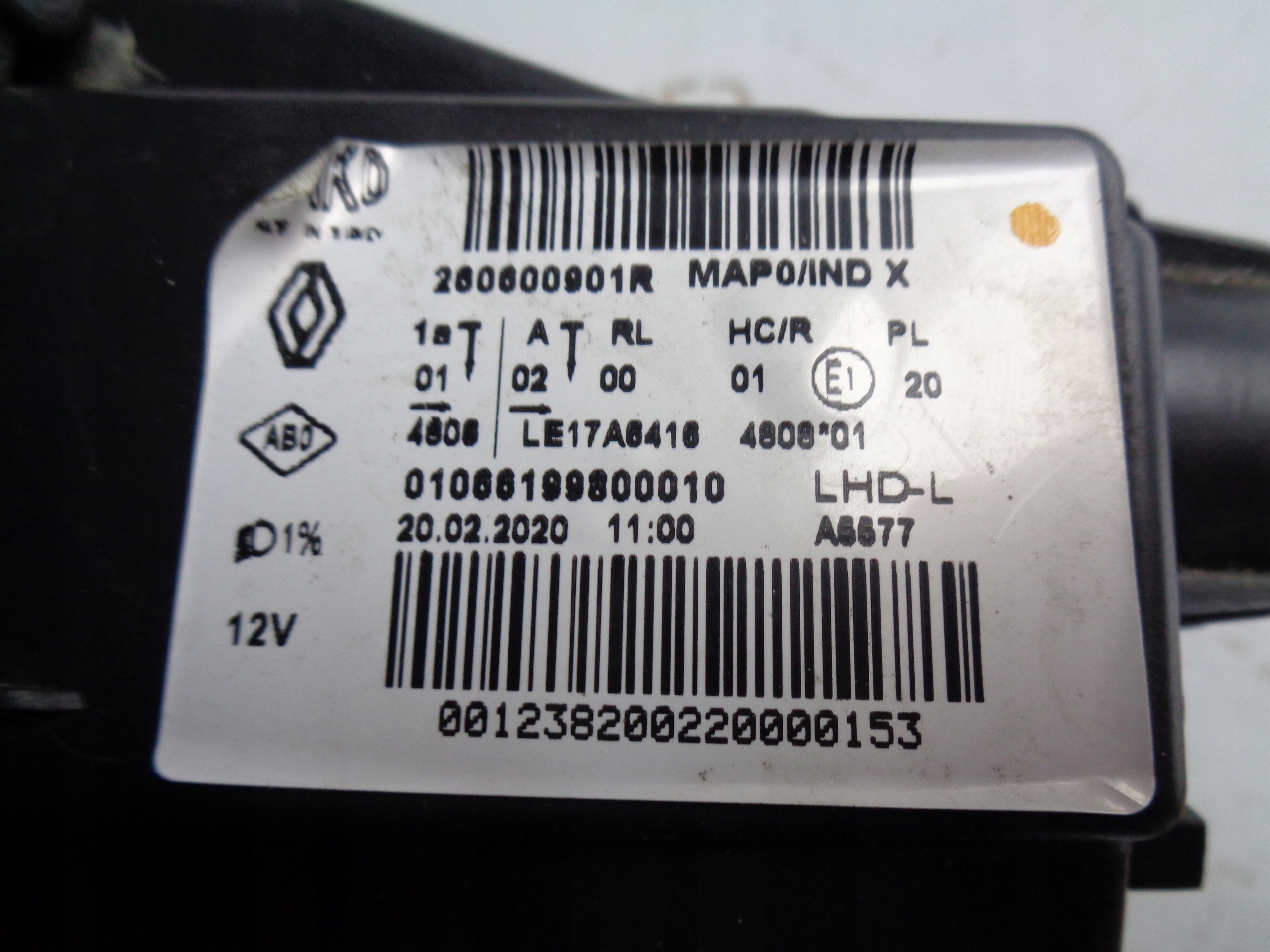 LAVE PREDNE SVETLO RENAULT CLIO V 19- FULL LED