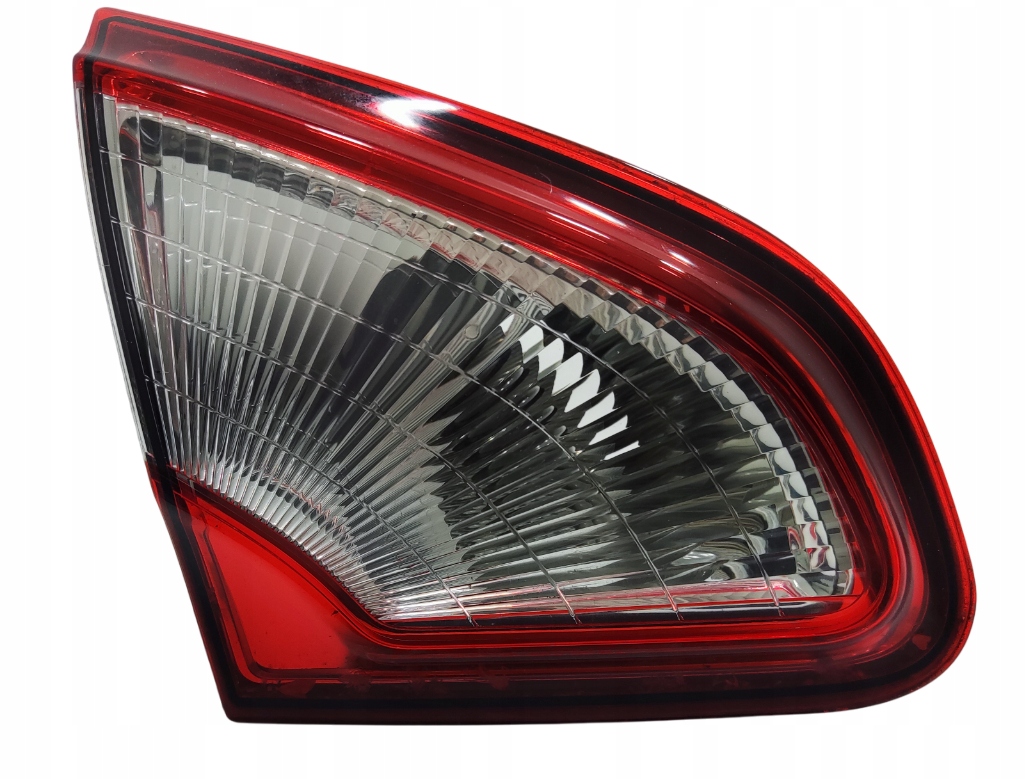 LAVE ZADNE SVETLO V KAPOTE NISSAN QASHQAI I J10 26555-BR01A 2010-2013 LIFT