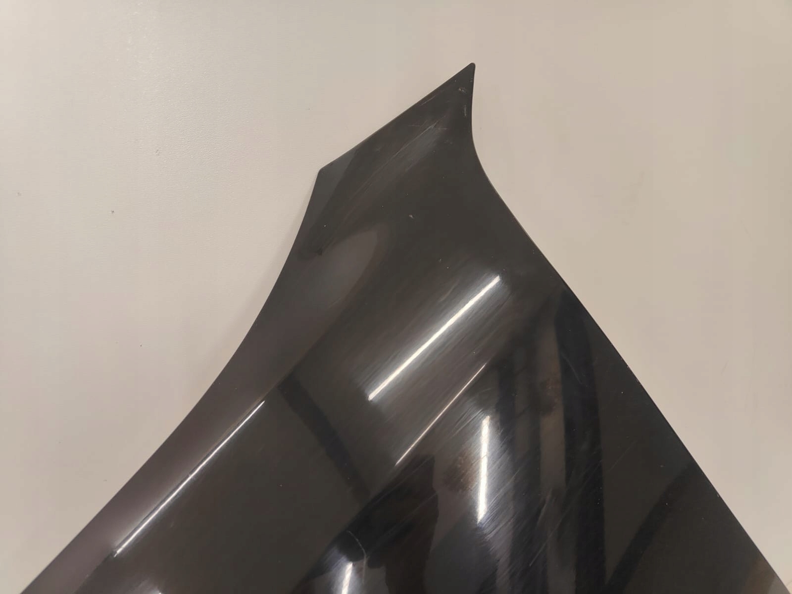 Saab 95 ng 10-12 ĽAVÝ PREDNÝ BLATNÍK