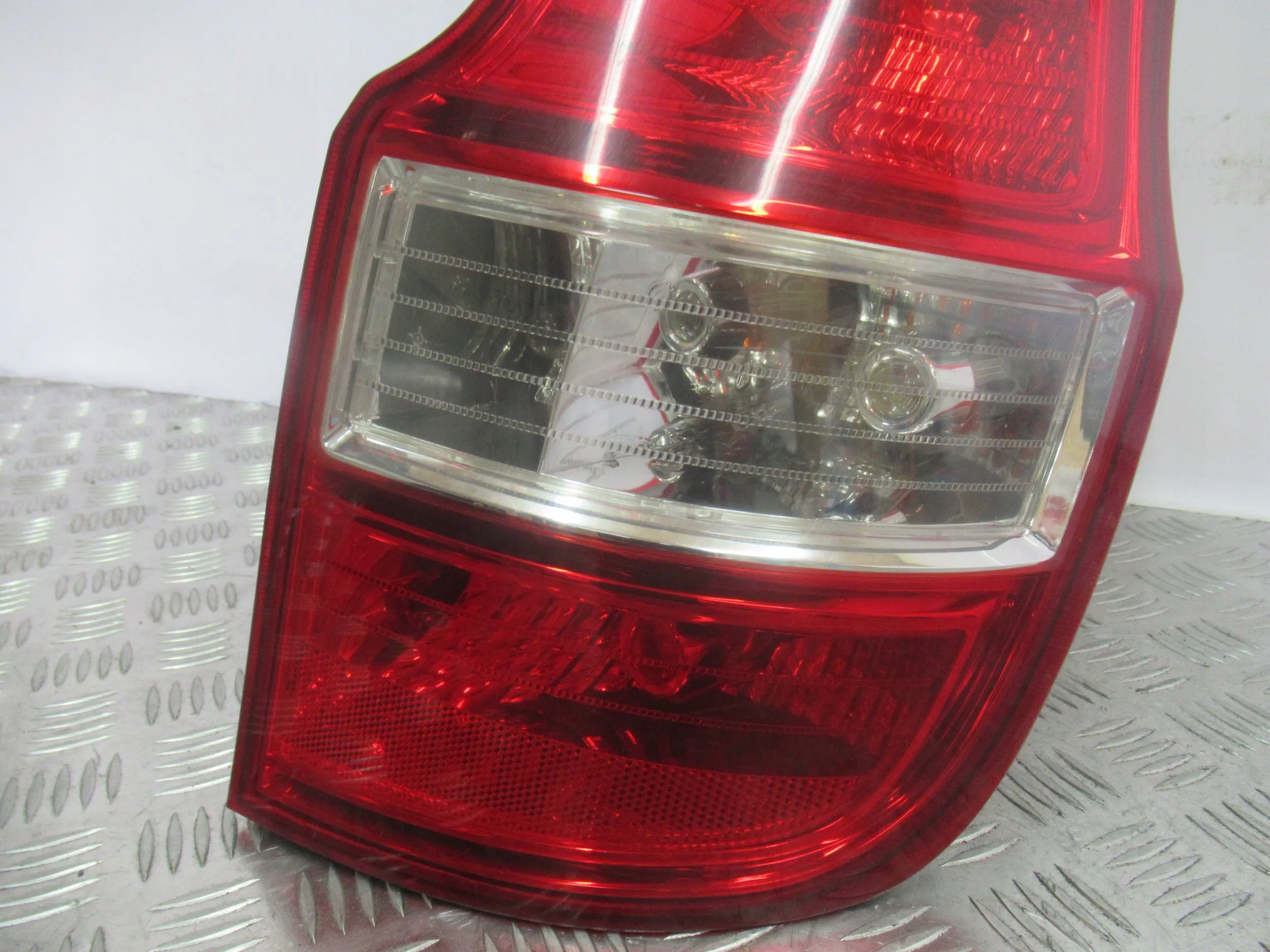 PRAVÉ ZADNÉ SVETLO HYUNDAI I30 KOMBI 07-