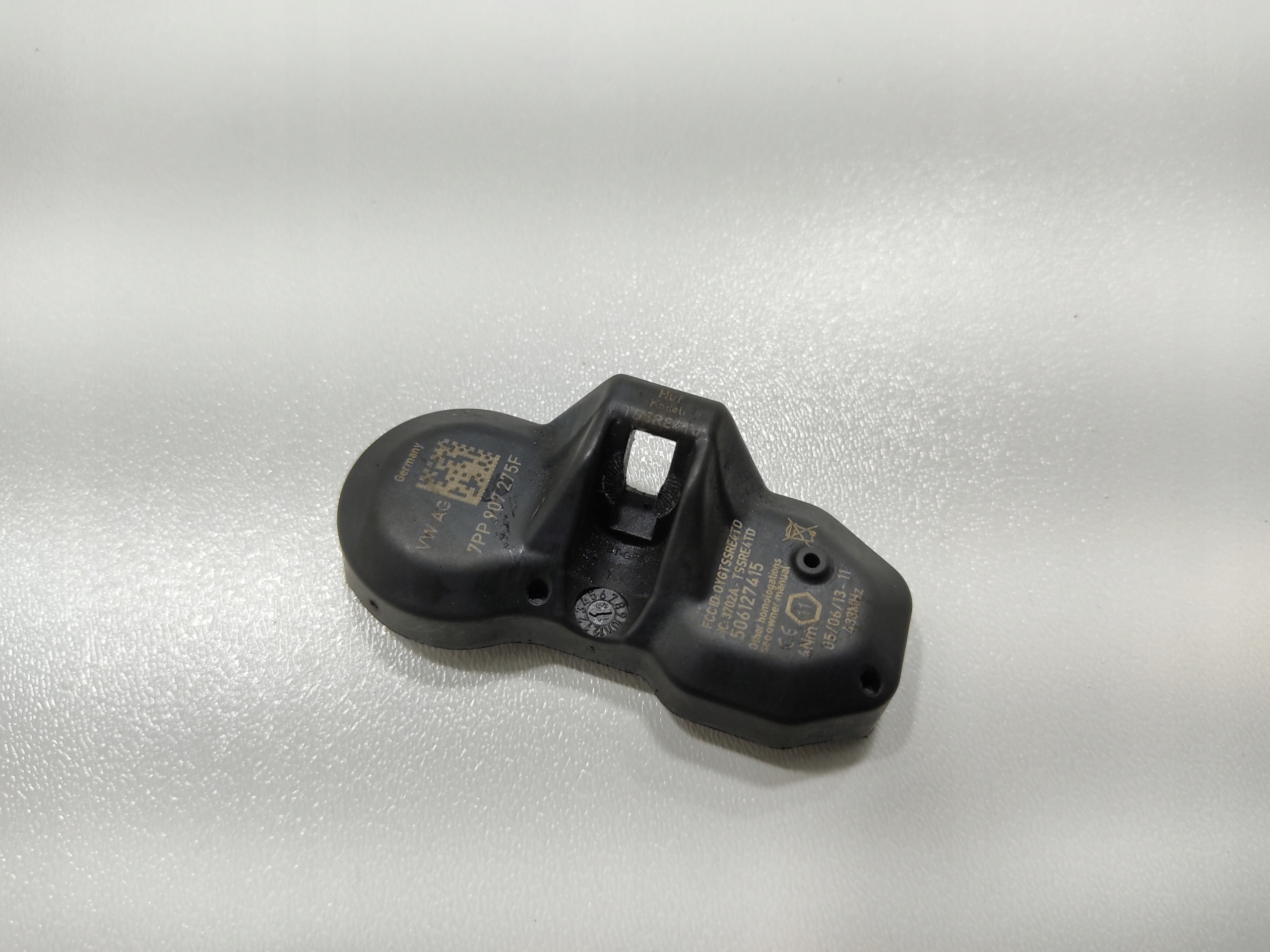 ČIDLO TLAKU PNEUMATIK VOLKSWAGEN 7PP907275F