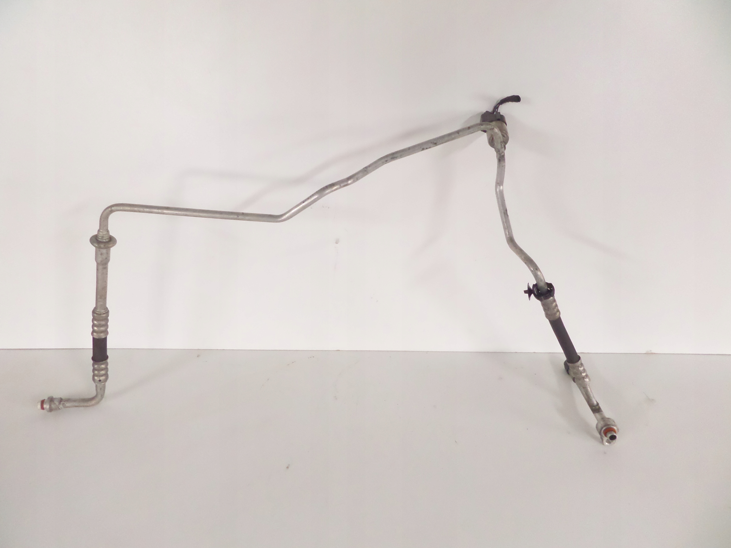 HADICA TRUBKA KLIMATIZACIE FORD FOCUS II 08- 1.6D