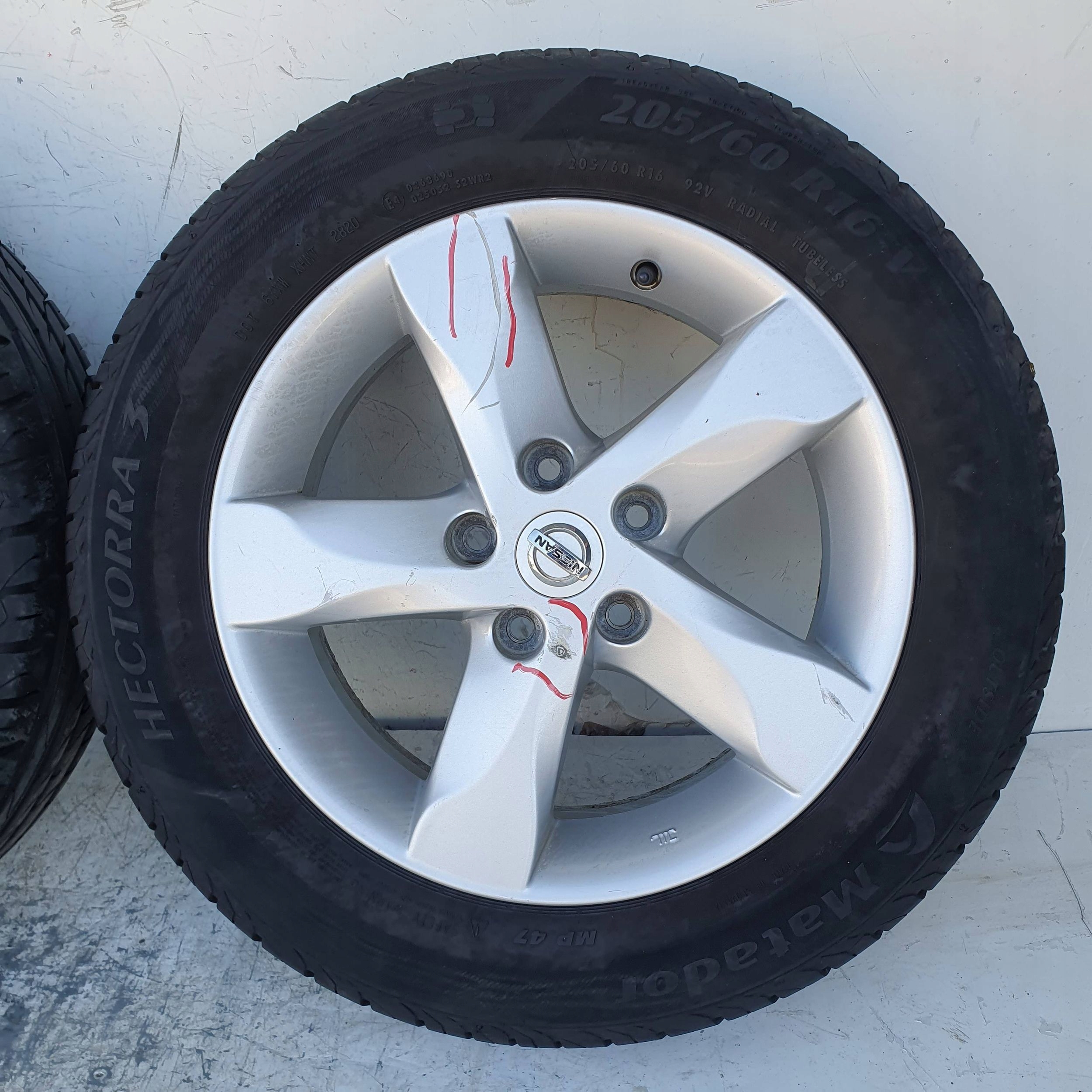 Nissan Juke I F15 KOLESA HLINIKOVE 16