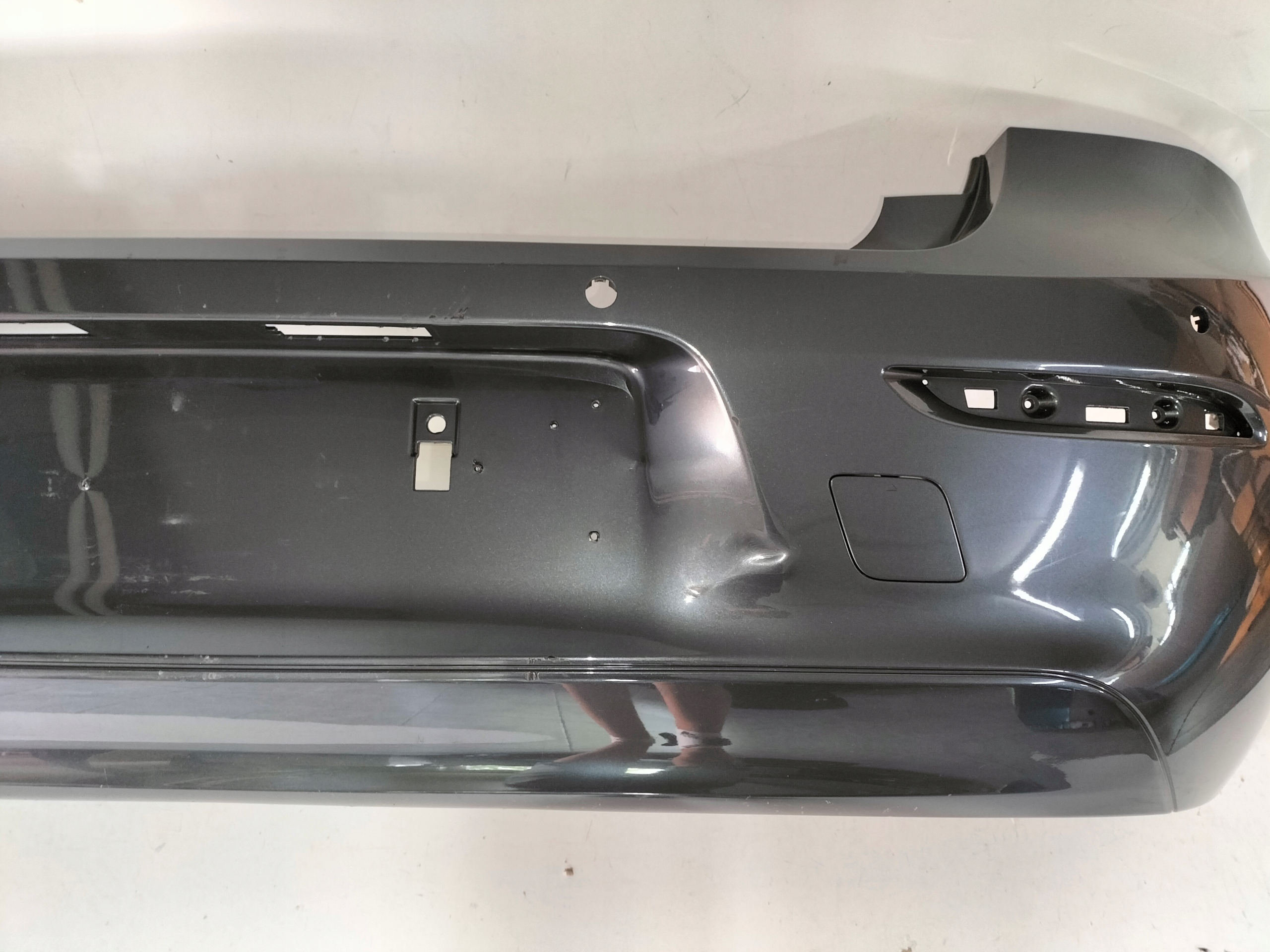 ZADNÝ NÁRAZNÍK BMW 1 F20 LIFT LCI 15-